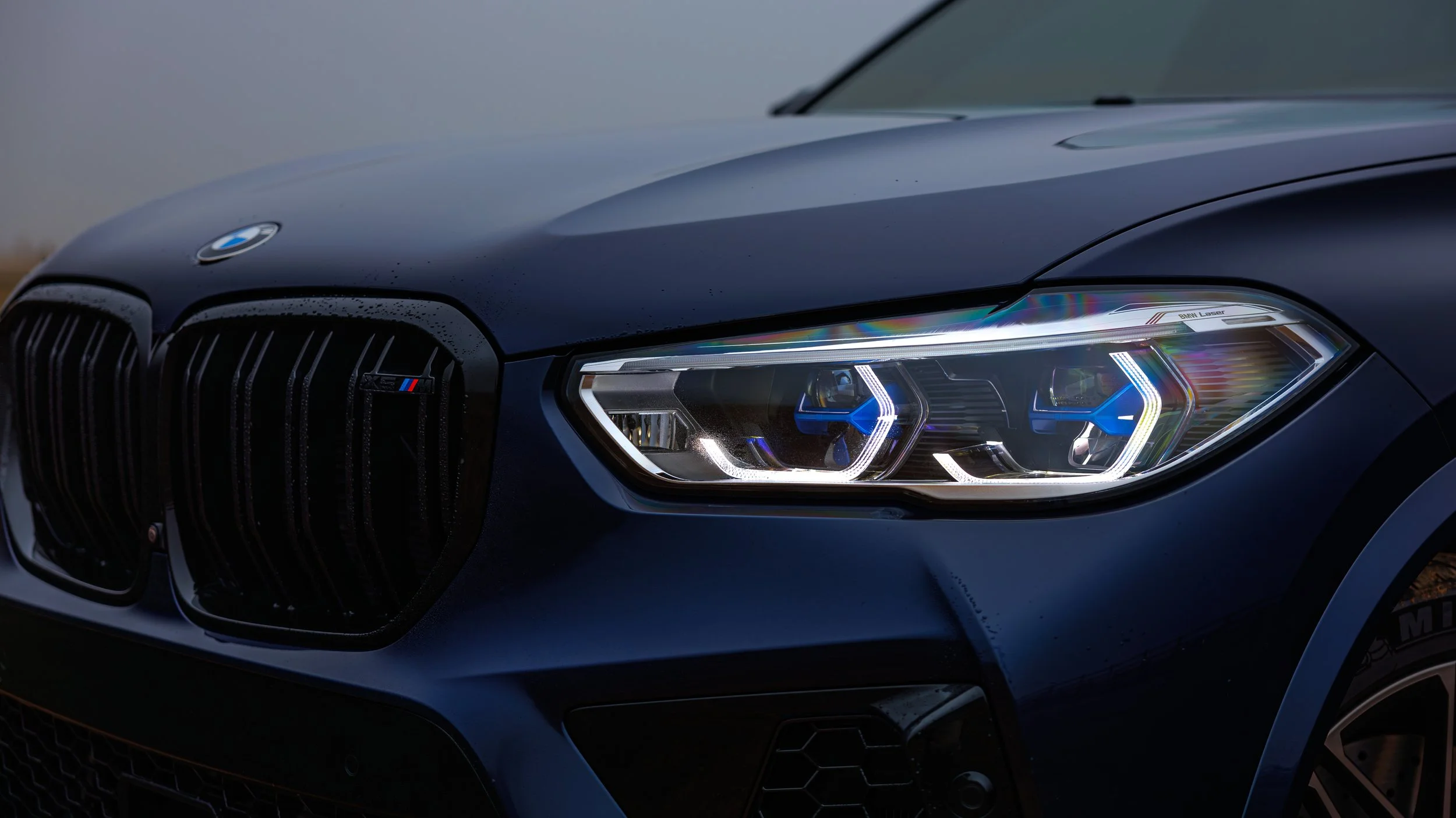 BMW-X5M-Headlight-portfolio.jpg