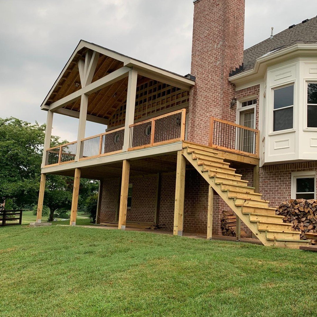 Wood deck &amp; Fence.