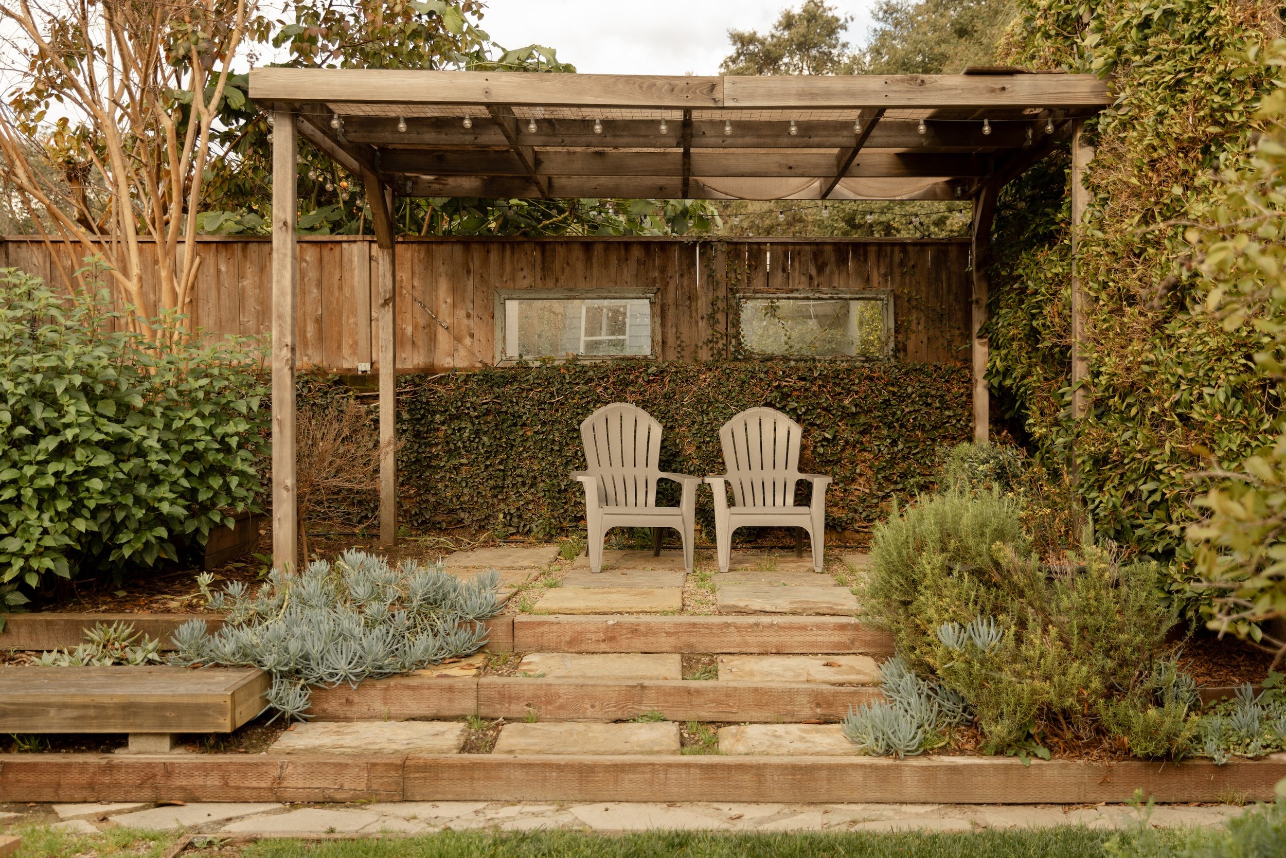 AirBnb_Lifestyle_social_content_creator_LA_Cozy_Home_Outdoor_Lifestyle_photography_VRBO-50.jpg