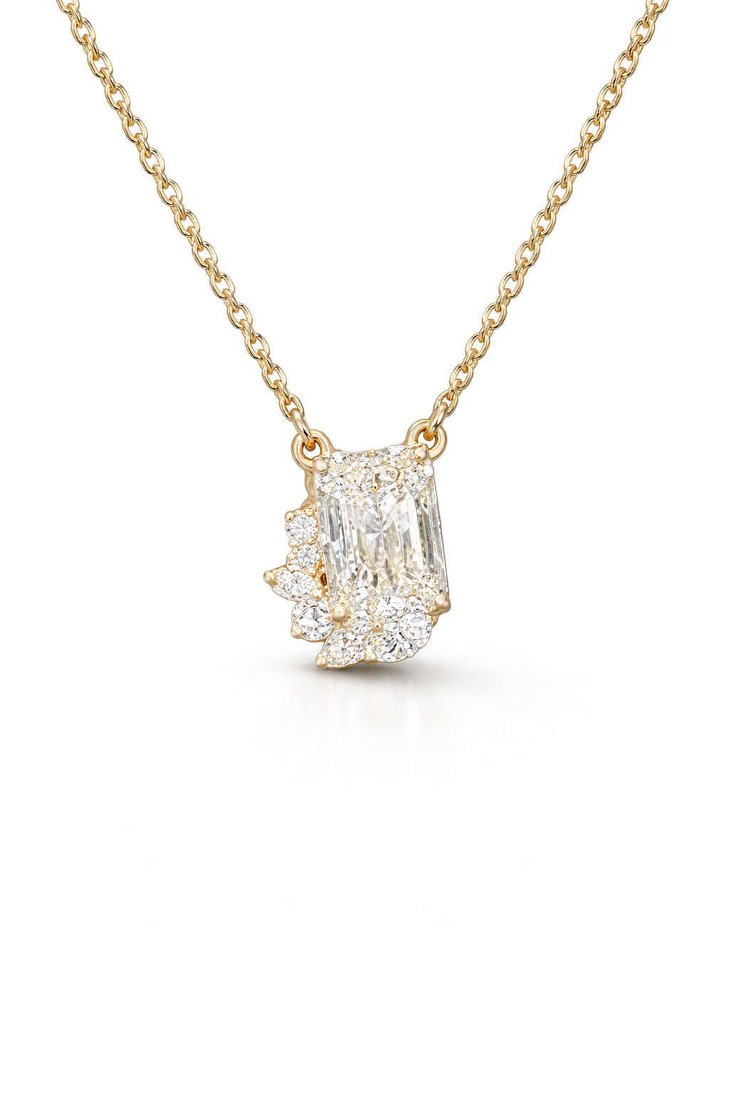 Elegant gold necklace with diamond pendant (1).png