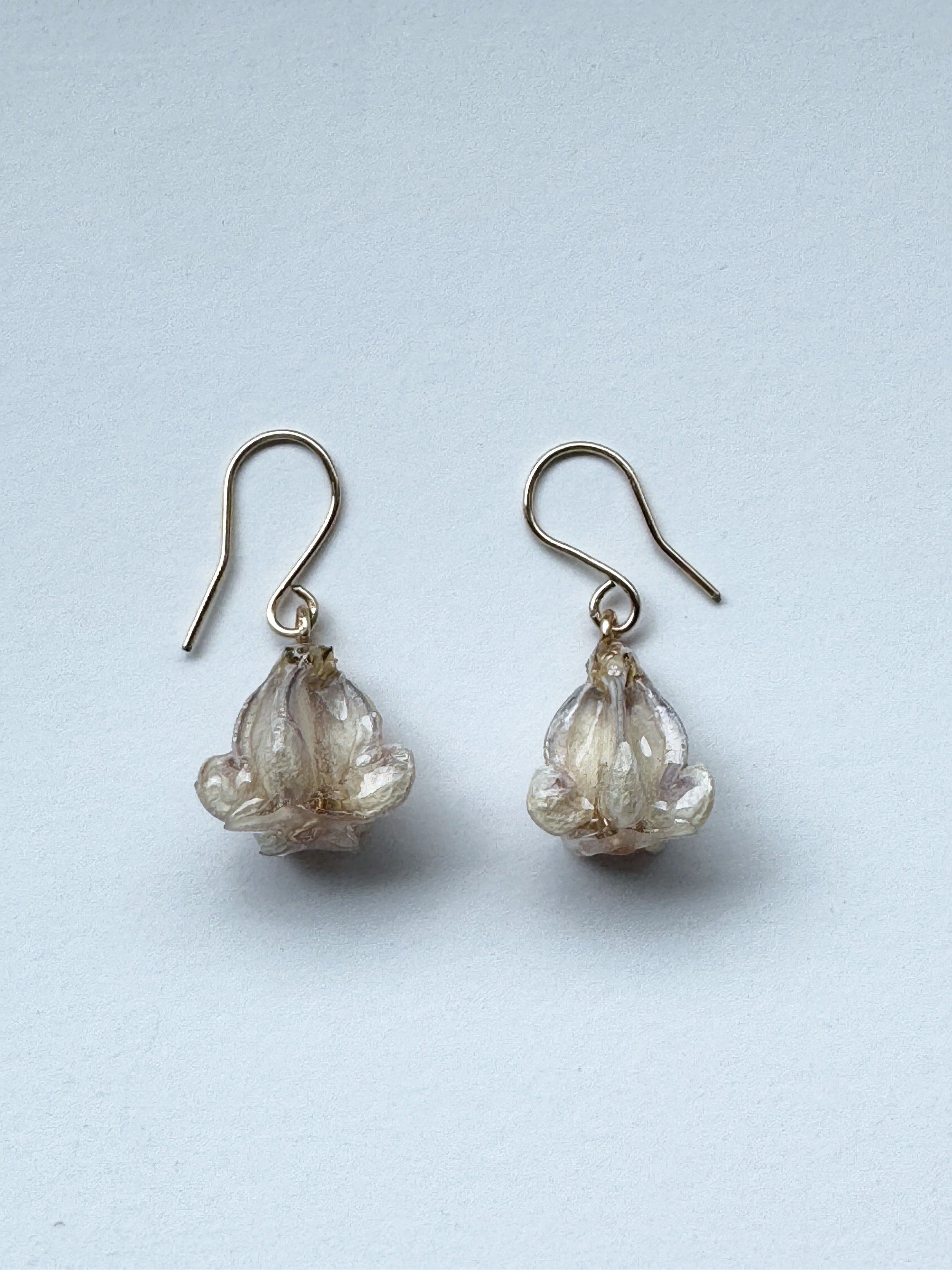 crown+flower+dangle-small-++GW%23002.jpg