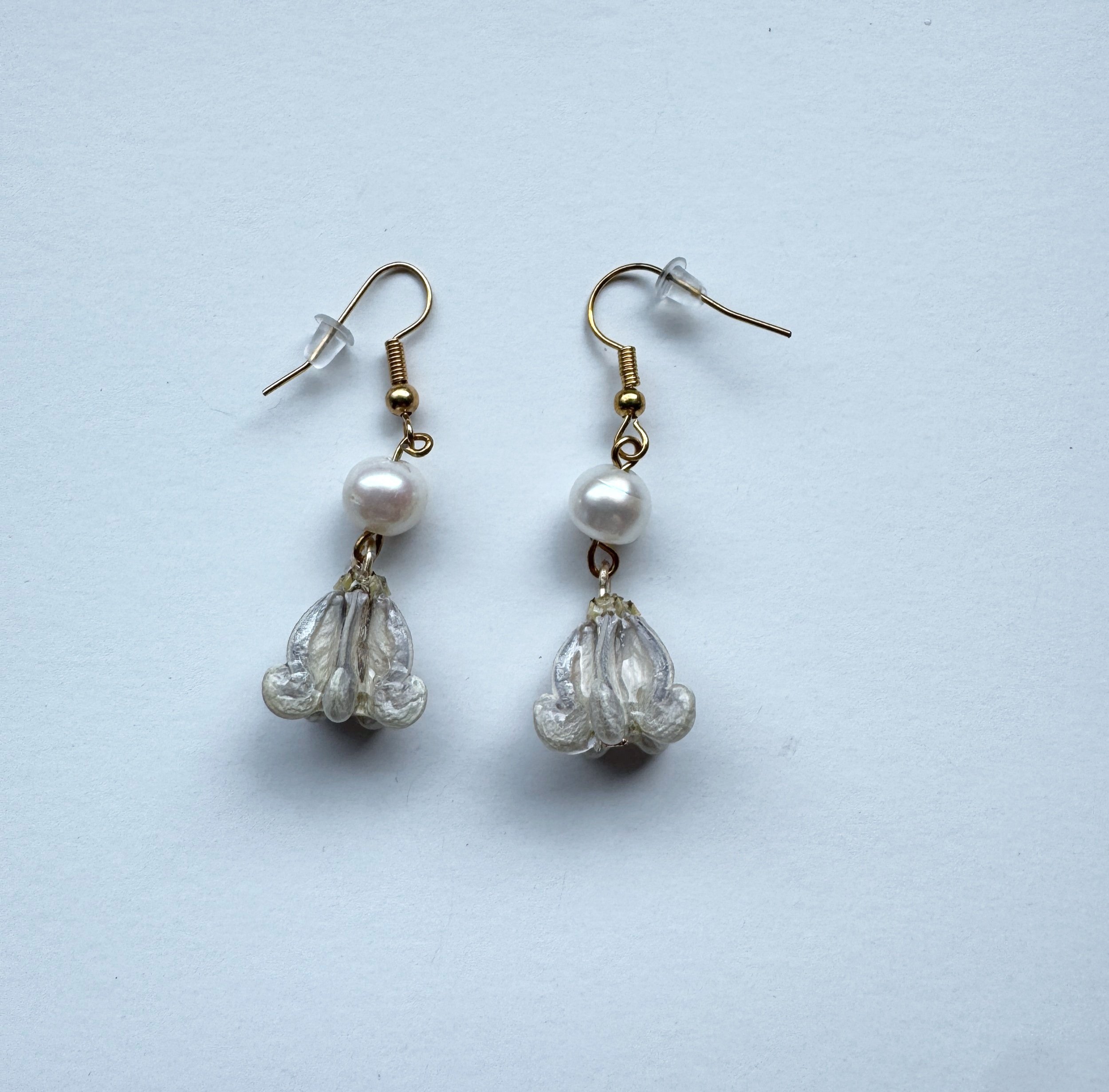 Flowers+and+Pearls-++GW%23002.jpg