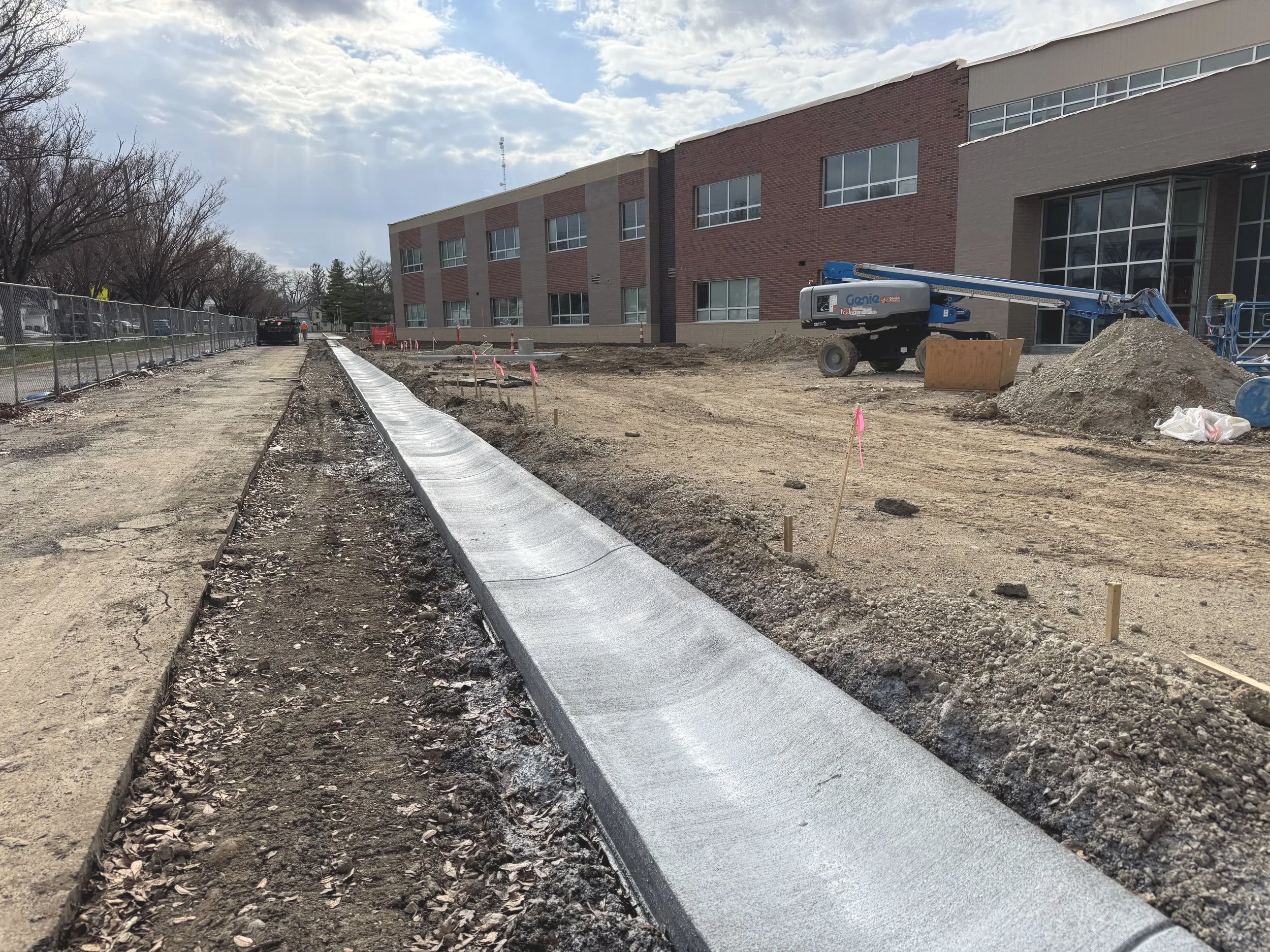 rollover curb - West Carollton Elementary School 