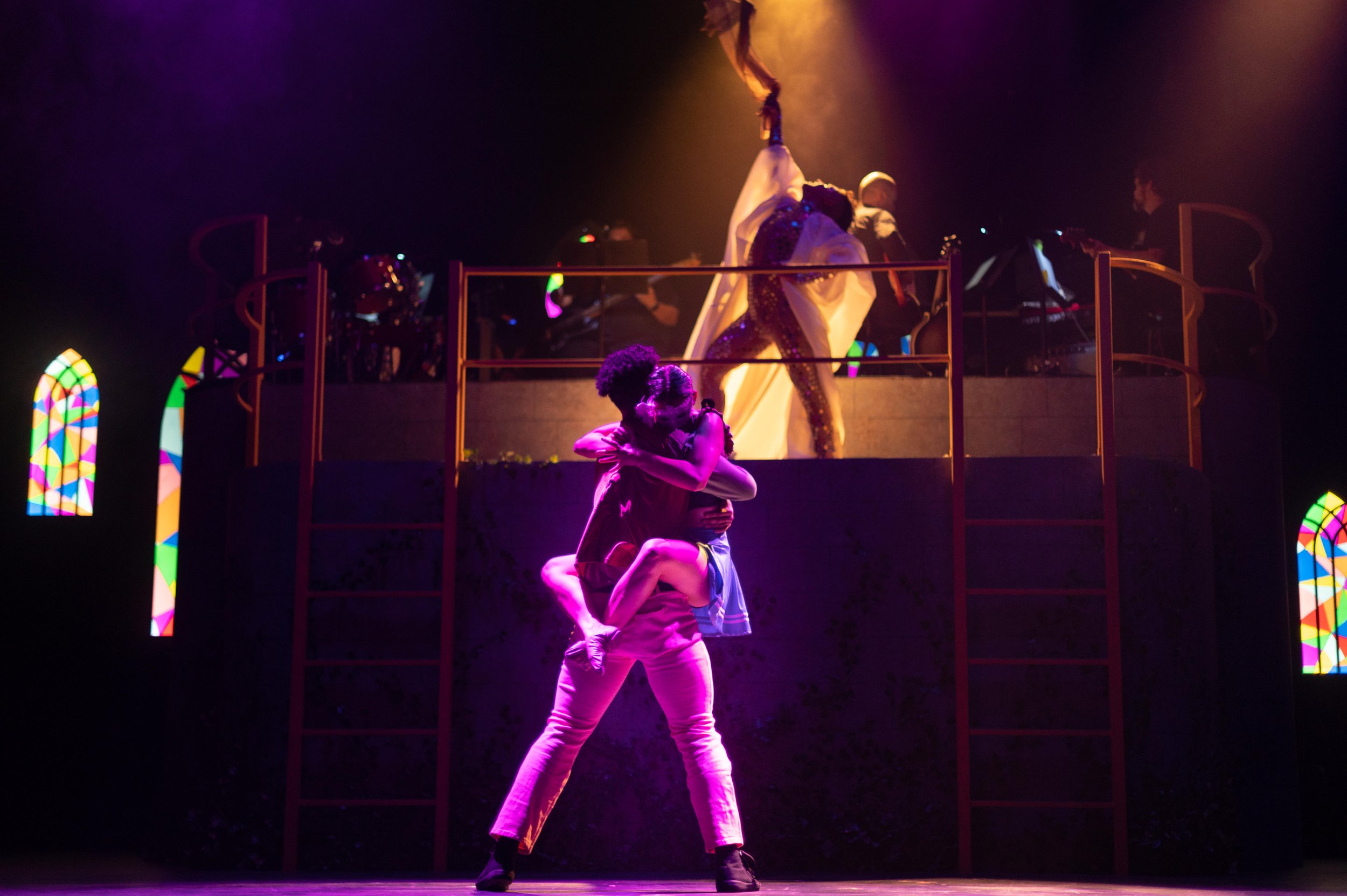 HeadOverHeels_-20231011-MB_093.jpeg