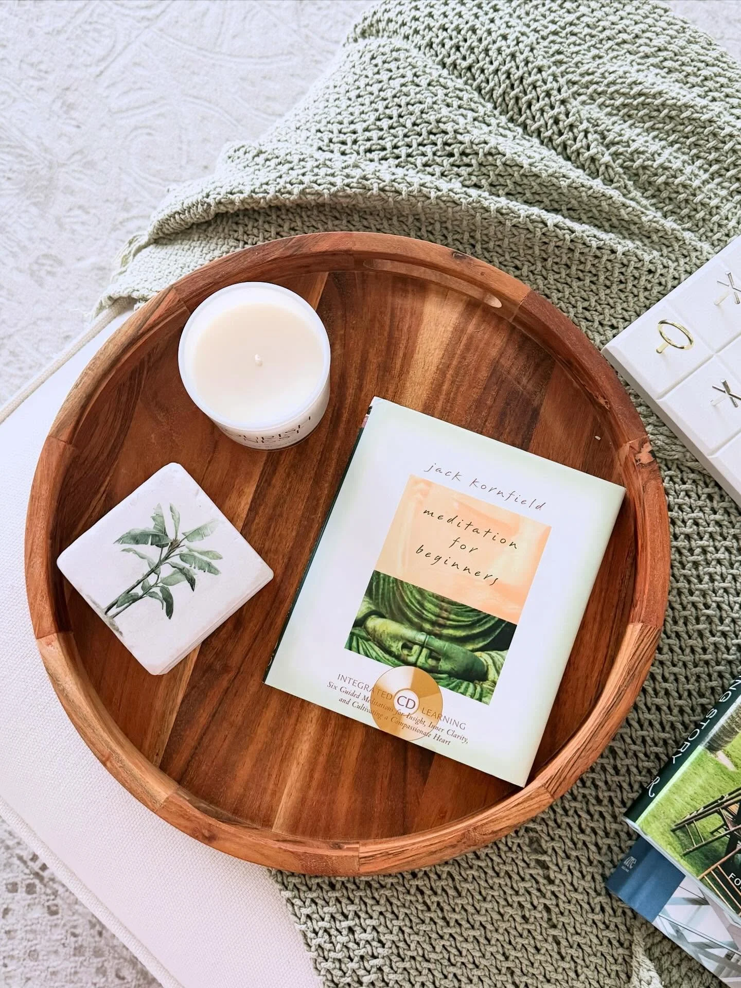 This afternoon, I had the wonderful opportunity to connect with a community of mediation teachers from @acmmeditation. The Ripple Effect is a fantastic business resource I&rsquo;ve joined to support myself and the community growing at Tiroana. 

One 