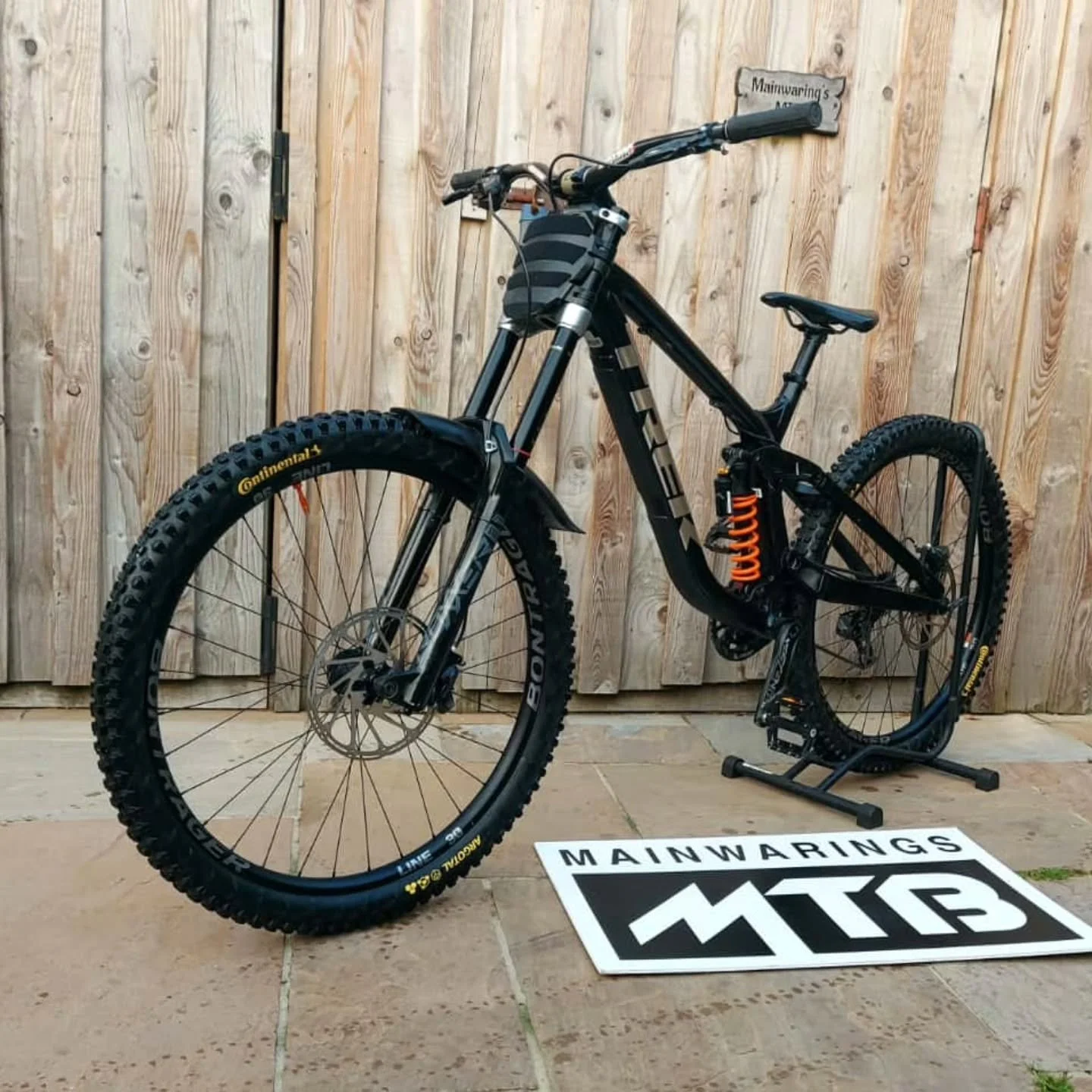 Trek Session 
Xl 29er
Ready to ride 
&pound;2195

Wales' largest selection of quality, pre-owned mountain bikes!

Not all available bikes are listed, over 100 bikes in stock!

Opening hours by appointment 09:00-18:30 mon-fri

Check out our other list