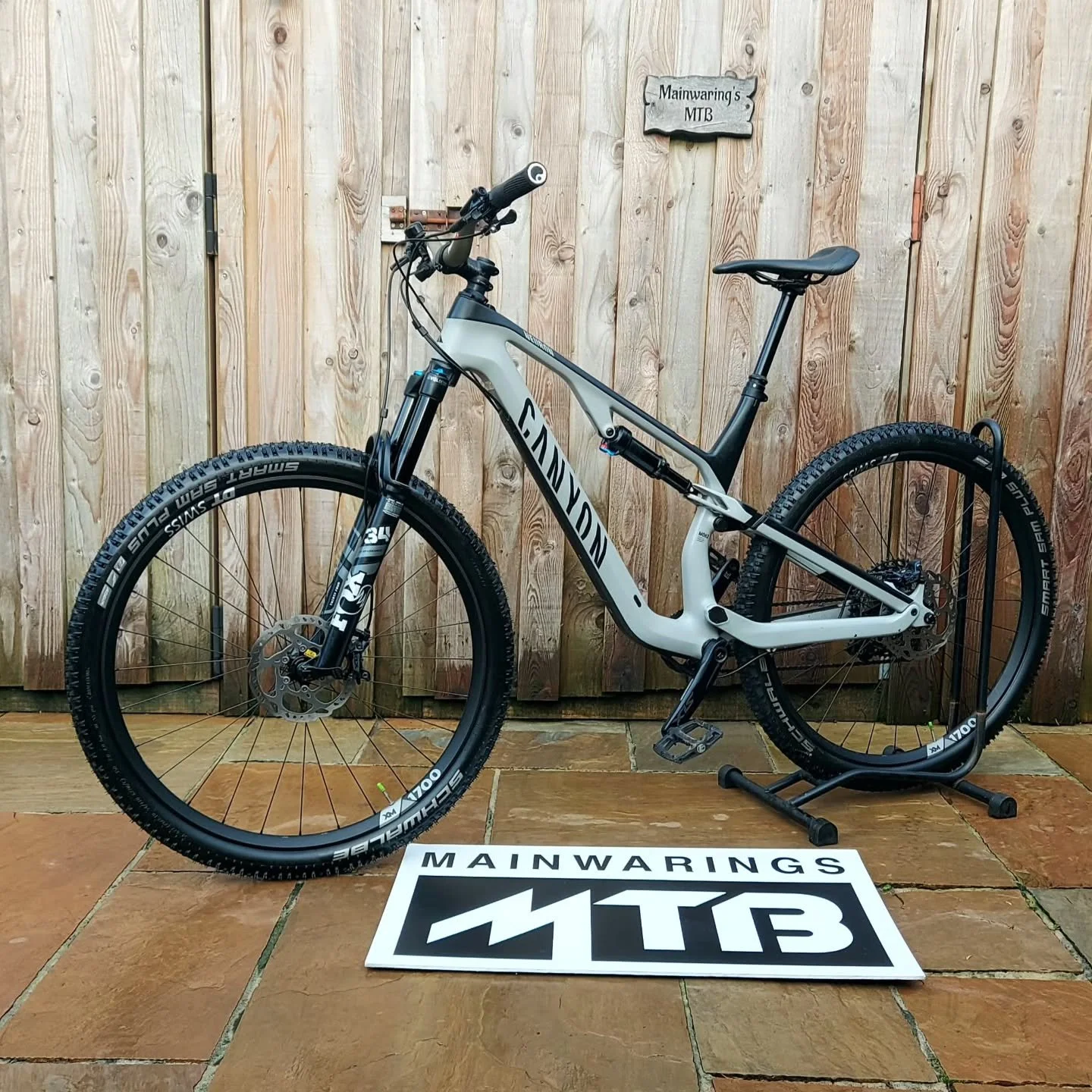 Canyon Neuron 
Medium 29er 
Carbon fibre 
&pound;1495

Wales' largest selection of quality, pre-owned mountain bikes!

Not all available bikes are listed, over 100 bikes in stock!

Opening hours by appointment 09:00-18:30 mon-fri

Check out our other