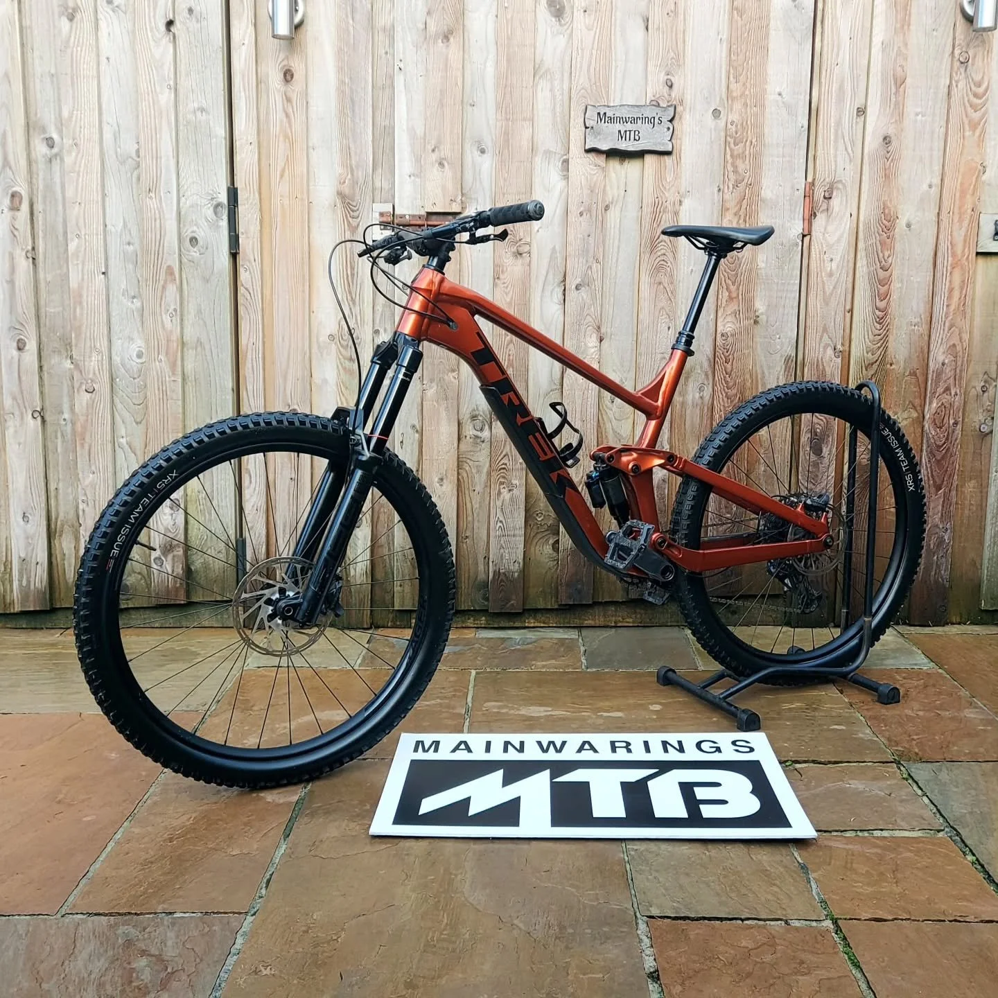 Trek Slash 8
Xl 29er
&pound;1695

Wales' largest selection of quality, pre-owned mountain bikes!

Not all available bikes are listed, over 100 bikes in stock!

Opening hours by appointment 09:00-18:30 mon-fri

Check out our other listings!

Collectio