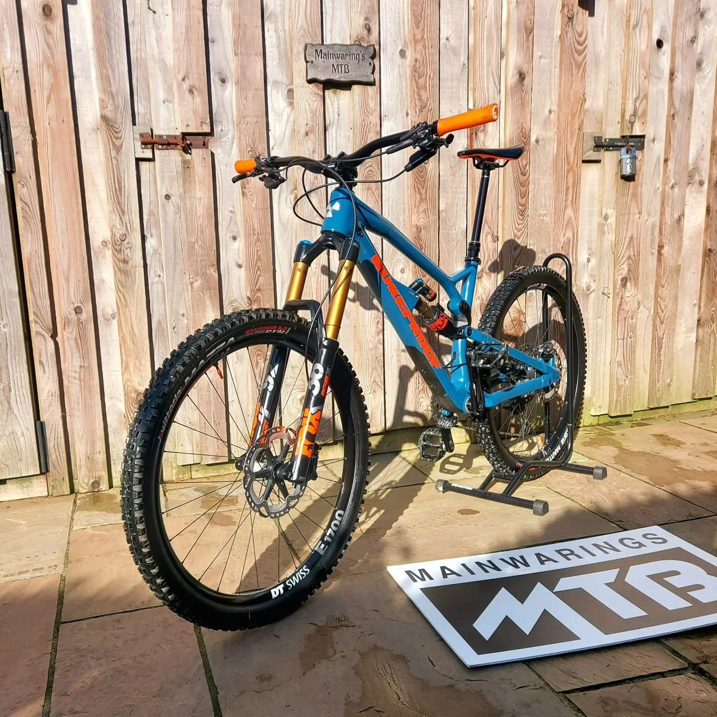 Nukeproof Mega Factory 
Medium 27.5 
Carbon fibre 
&pound;1795

Wales' largest selection of quality, pre-owned mountain bikes!

Not all available bikes are listed, over 100 bikes in stock!

Opening hours by appointment 09:00-18:30 mon-fri

Check out 