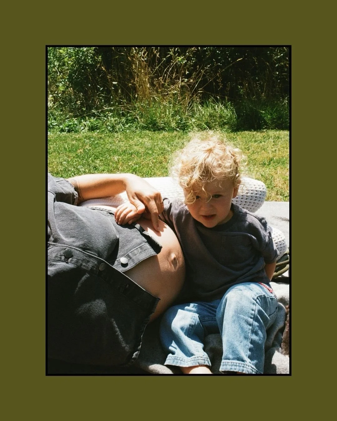 A few more from this film &amp; digital maternity session from the summer. So ready for full sun sessions again ☀️