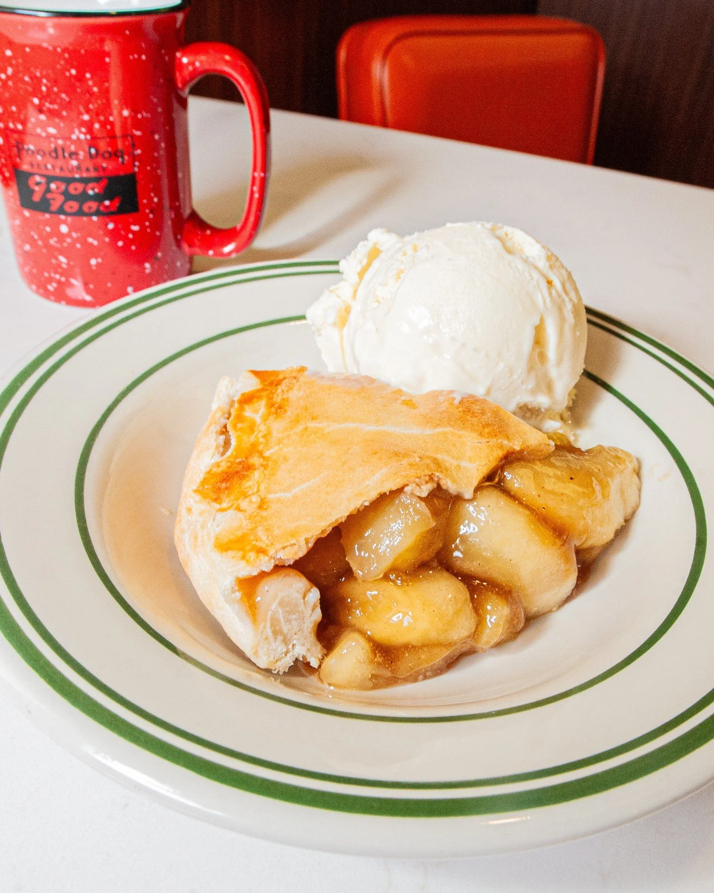 Happy fall!⁠
⁠
The air&rsquo;s a little crisper, the sweaters are coming out, and we&rsquo;ve got new fall features on the way soon, so stay tuned! Until then, let a slice of apple pie &agrave; la mode keep you cozy.