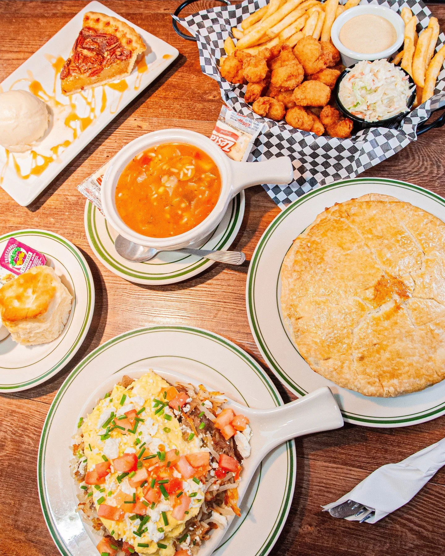 Have you eaten your way through our Winter Features yet!? What's your favorite?⁠
⁠
🥧 Savory Beef Pot Pie⁠
🍳 Mediterranean Skillet⁠
🍤 Honey Butter Biscuit Shrimp Basket⁠
🍨 Pecan Pie &agrave; la Mode