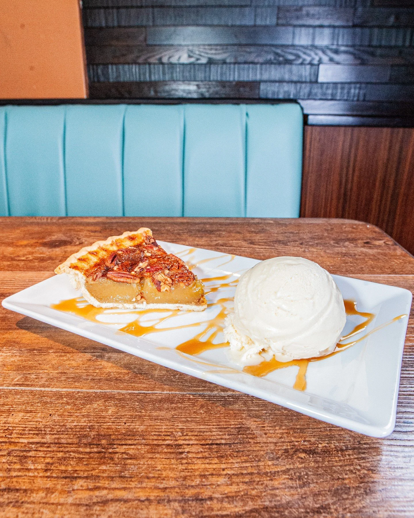 Happy Valentine's Day! How about something sweet for you and yours to celebrate? ⁠
⁠
Our Pecan Pie &Agrave; la Mode is here for a limited time, so bring your sweetheart and dig in 💞