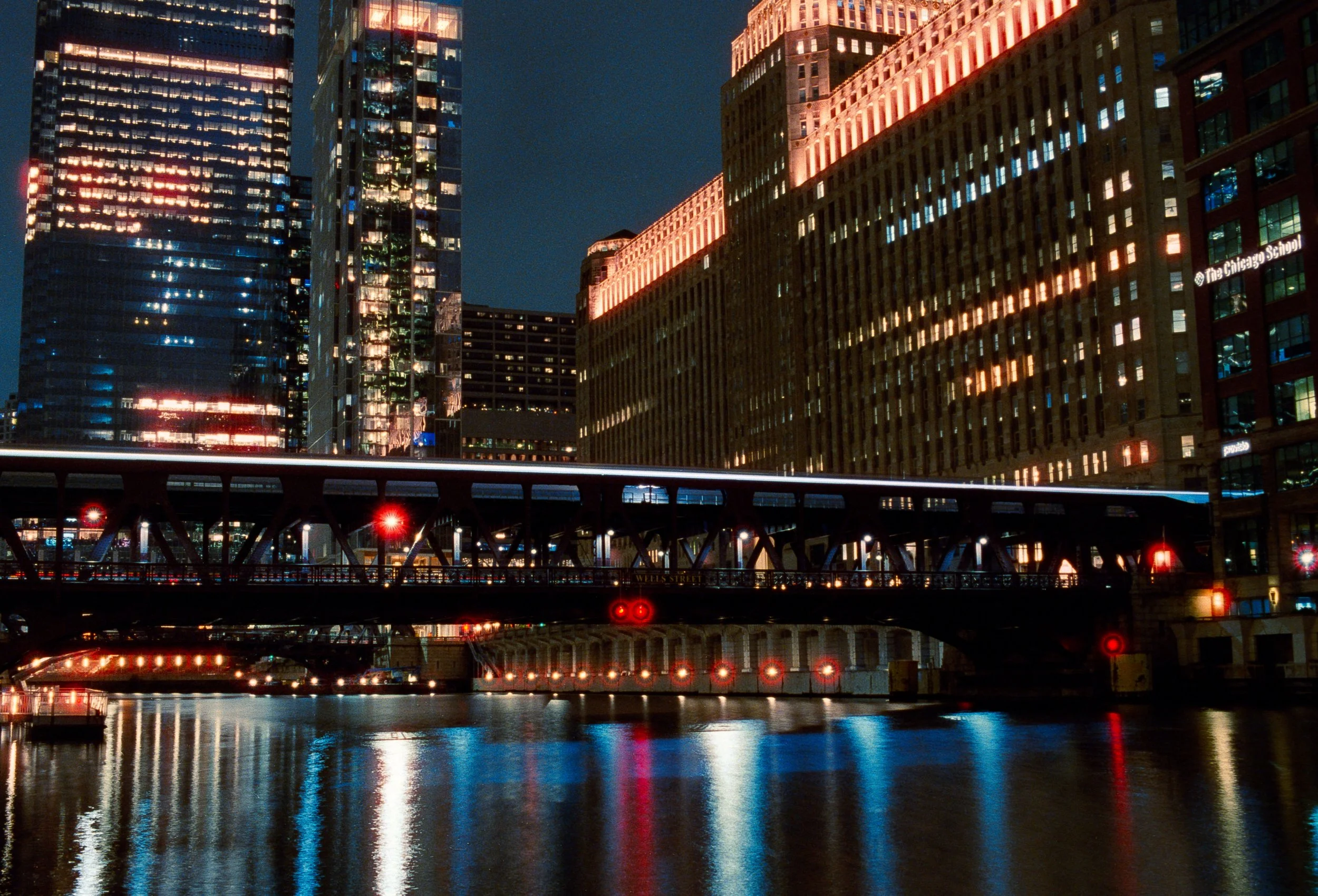Cinestill800T_3600 (12).jpg