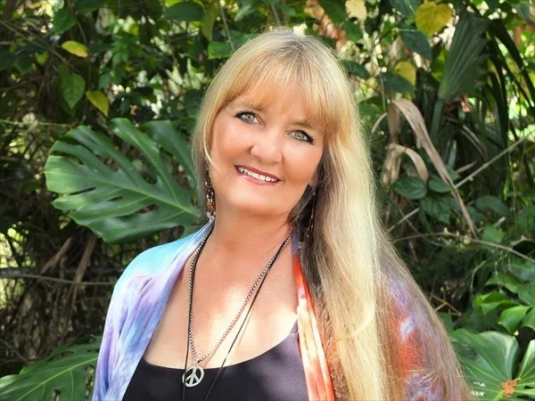 MARYLU PERFORMS NATIONAL ANTHEM - BRADENTON MARAUDERS