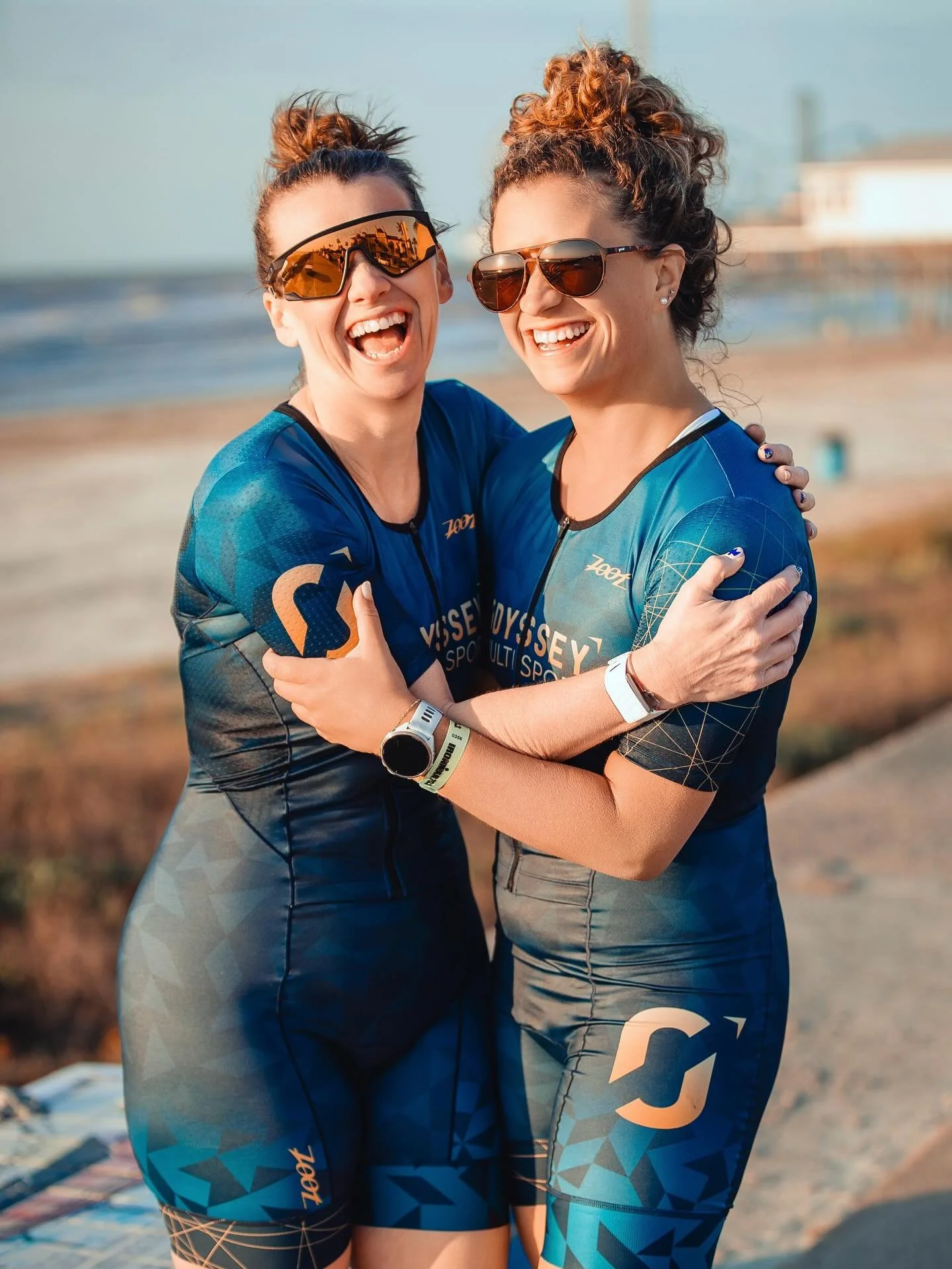 Can&rsquo;t get over how much I love these photos of Rachel and Samantha before their first 70.3! Whether it&rsquo;s planning matching outfits, ordering a professional photoshoot and custom cake pops to commemorate their first half Ironman, or taking