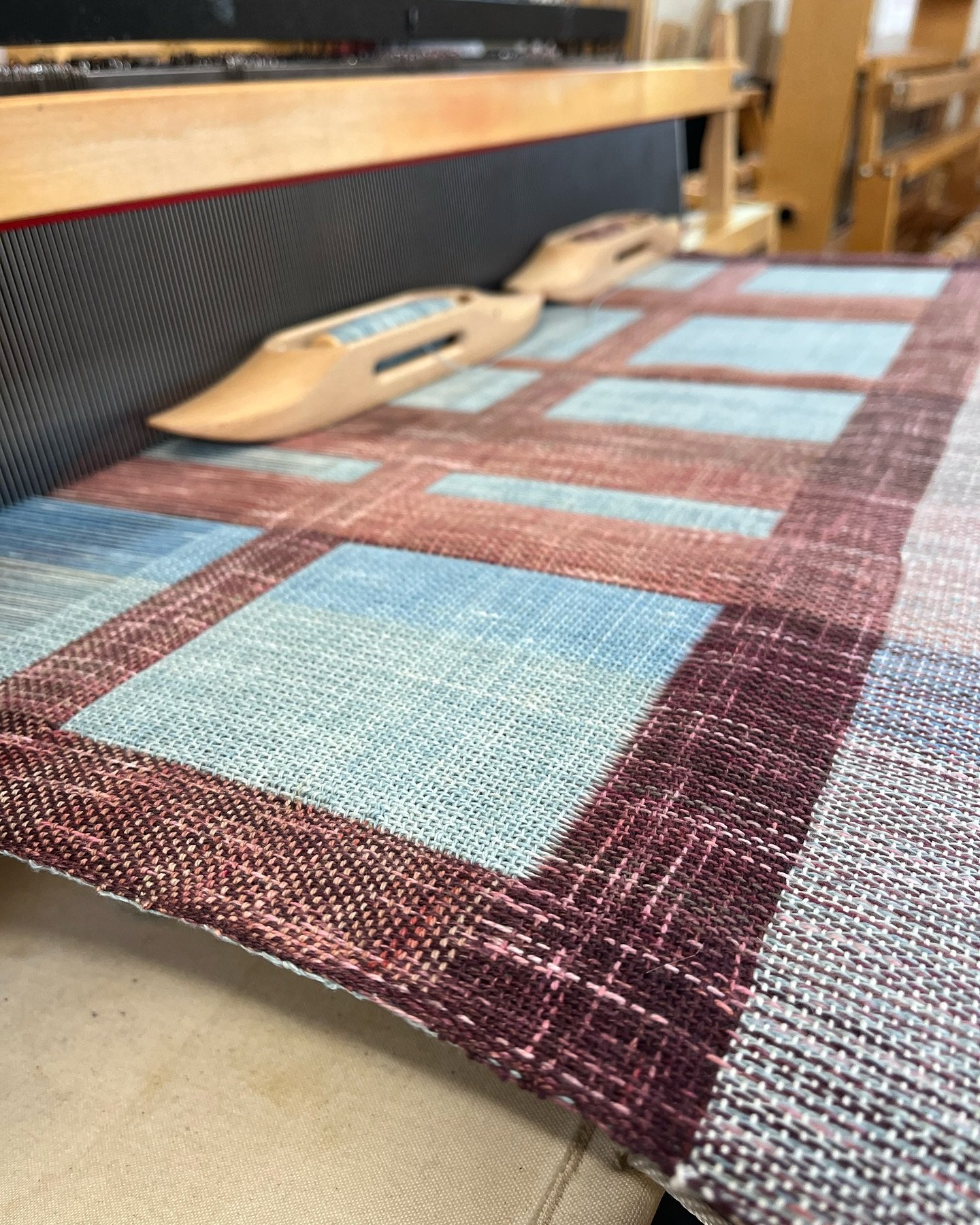 Work in progress for my Low Country weaving!  #weaving #scad #scadfibers #scadfibersfeature #savannah #organiccotton #doublecloth #artconsultant