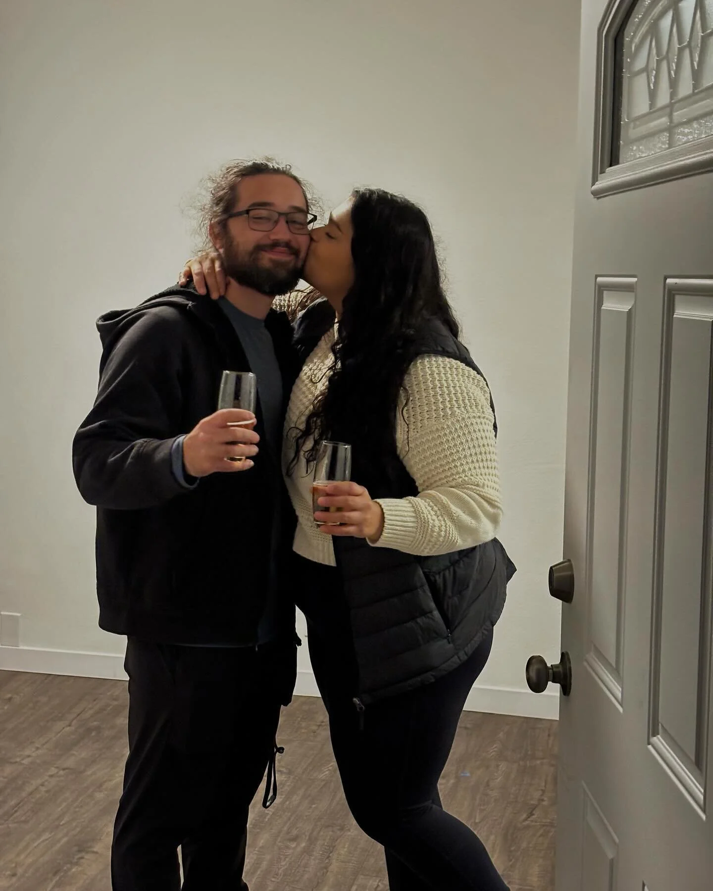Tacoma just got cooler - new homeowners and I couldn&rsquo;t be happier for them🏡. Congrats @cordell__williams !! 

#pugetsoundrealestate #tacomarealestate #firsttimehomebuyer #pnwrealestate #buildingwealththroughrealestate 

Listed by Ronnie Jackso