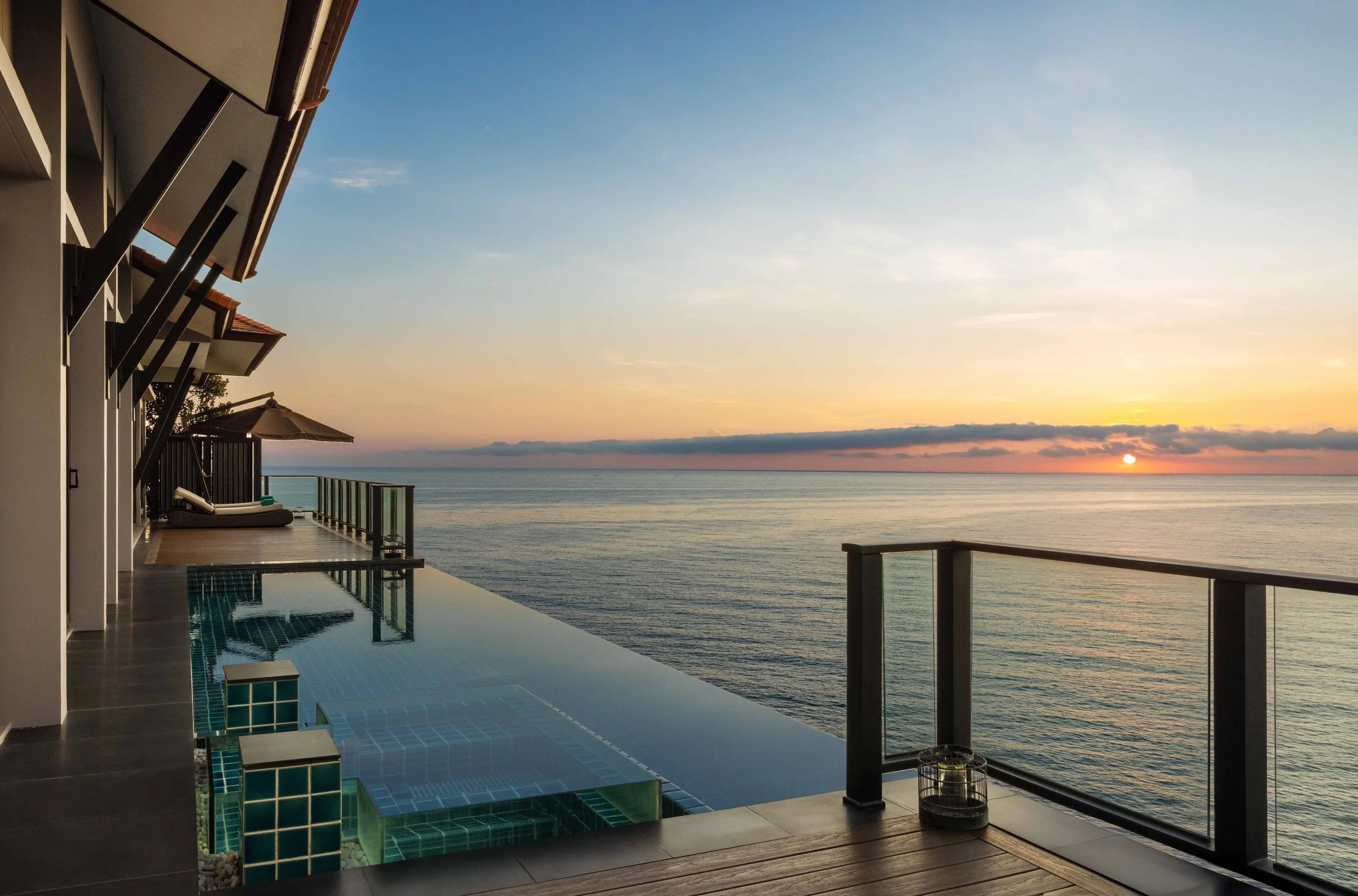 bt-langco-%20Three-bedroom%20Oceanview%20Pool%20Villa%20-%20Private%20Pool%20with%20Sunrise.jpeg