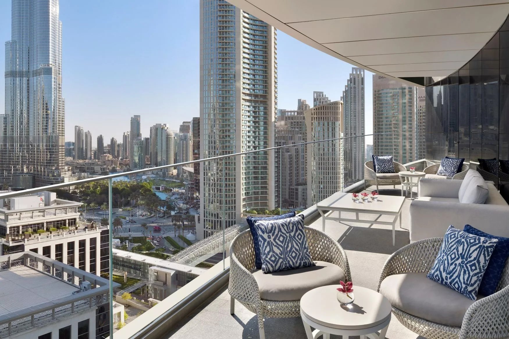 CLUB-LOUNGE-TERRACE-ADDRESS-SKY-VIEW-1.jpg.jpeg