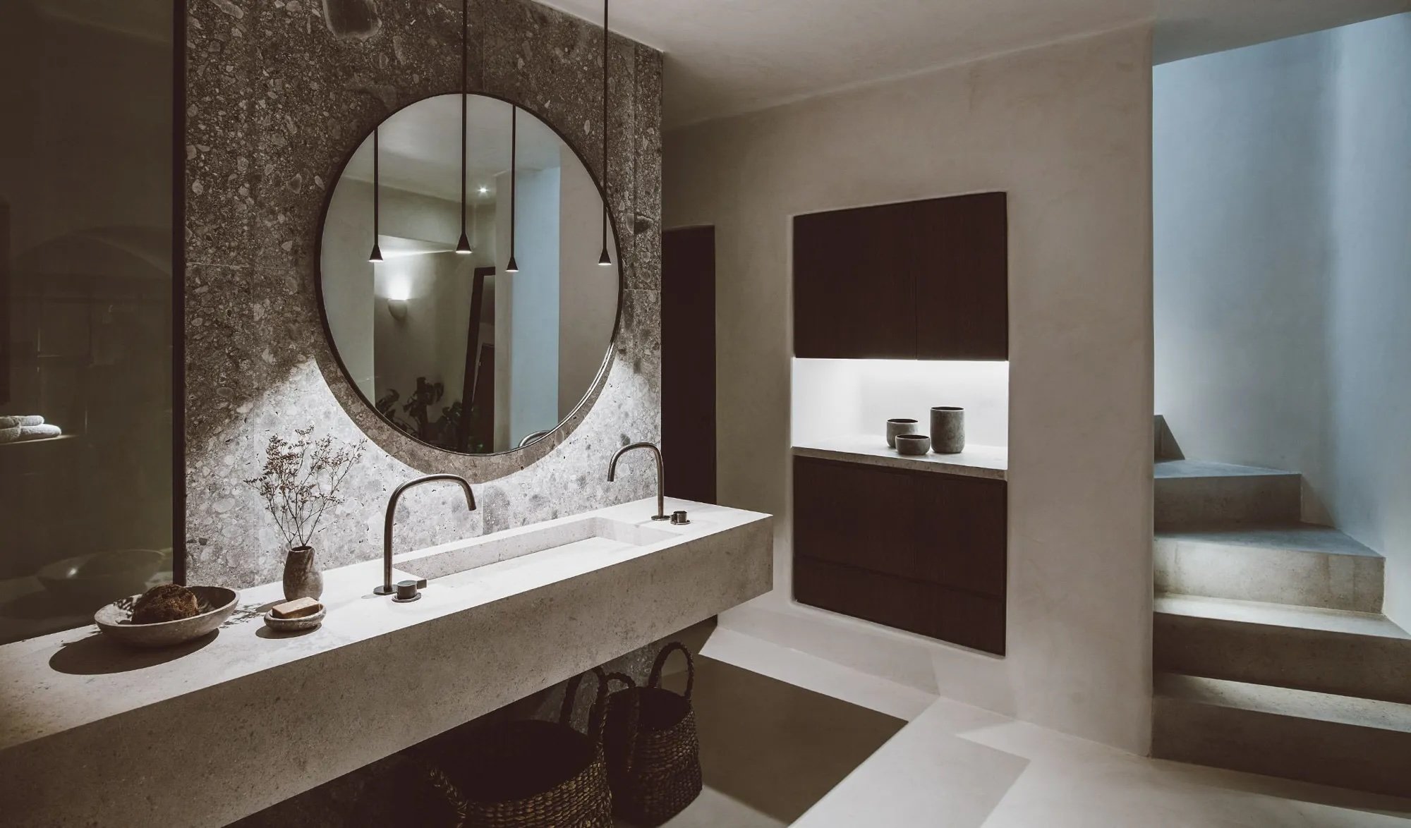 vora-guestroom-bathroom-sink-interior-design-m-03-r-jpg.jpg.jpeg