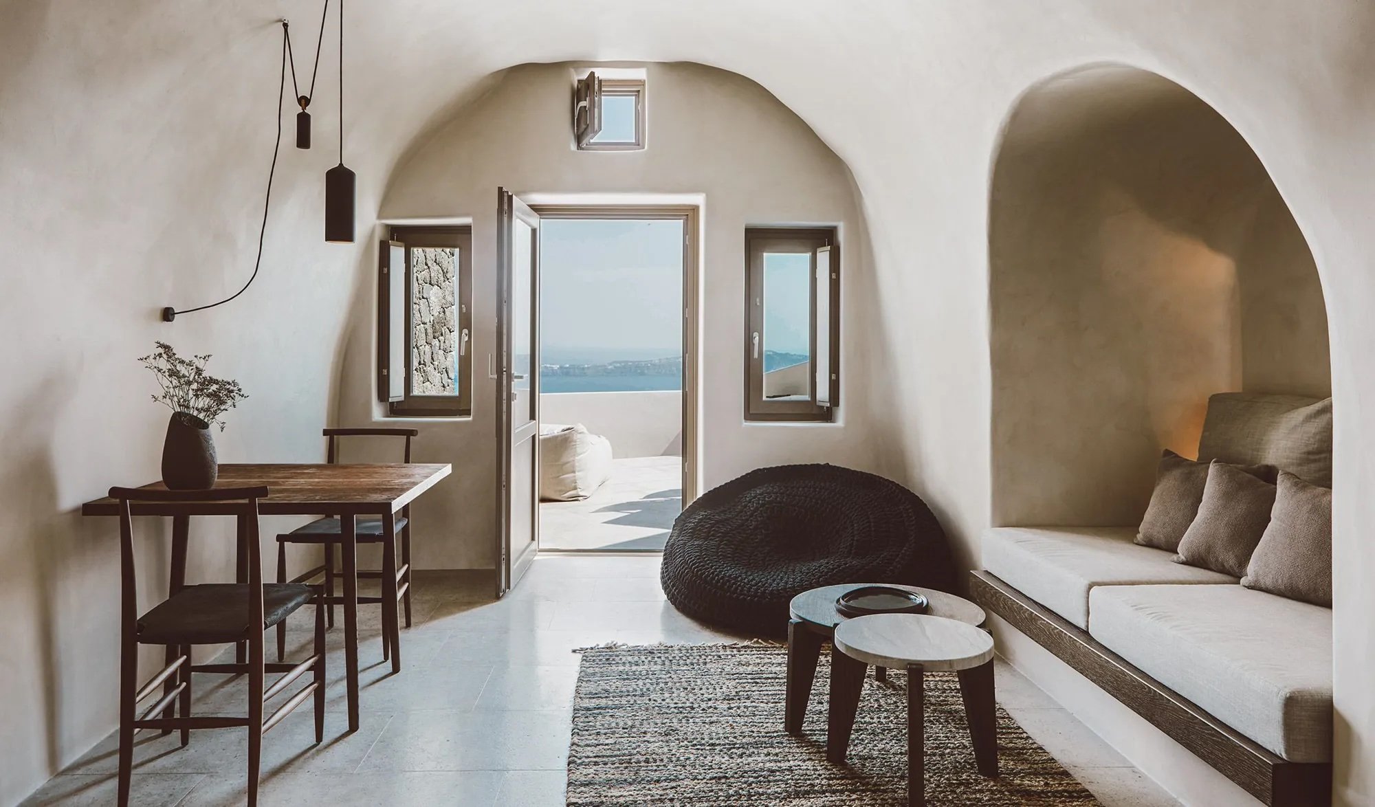 vora-guestroom-interior-design-terrace-ocean-view-m-04-r-jpg.jpg.jpeg