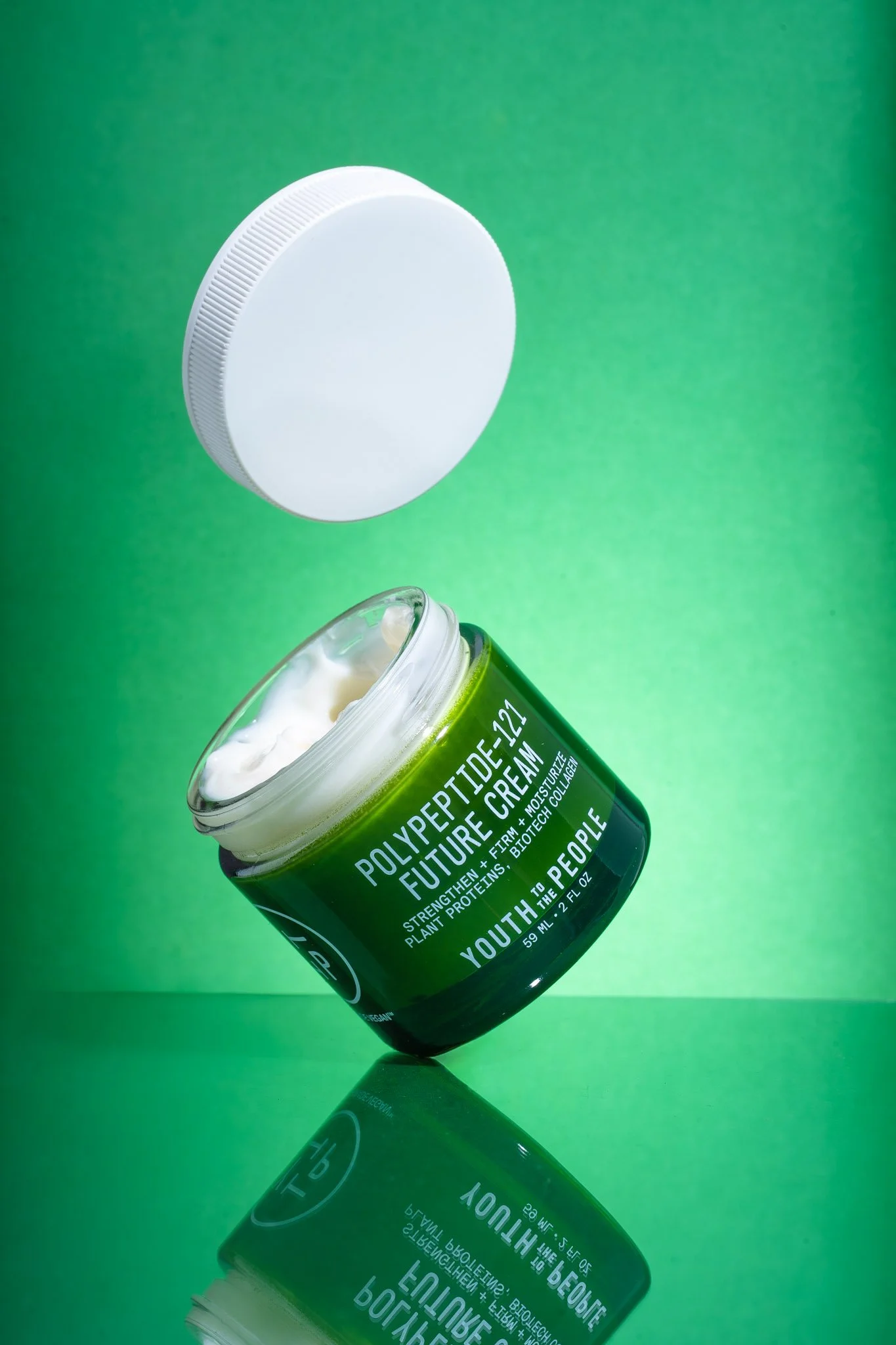 Stunning MINIMAL product photography in Sonoma County, San Francisco, the Bay Area, tailored to elevate your brand's image and showcase your products in the best light for e-commerce , website, social media, and more platforms and print advertising.