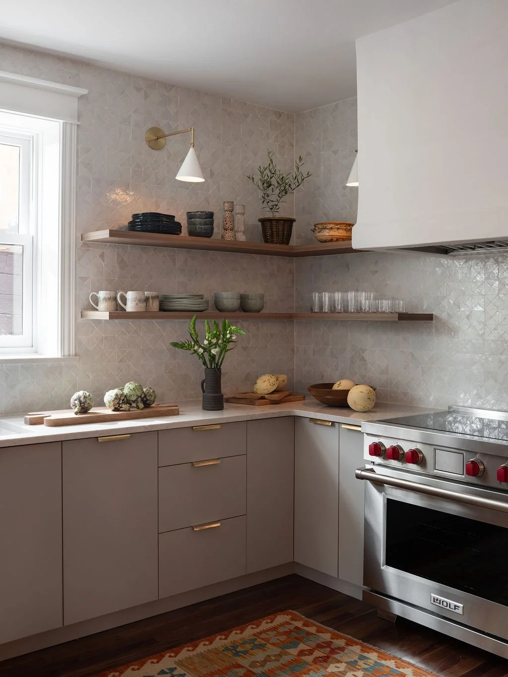 LastStile-Mapleton-Kitchen-2-Lights-On.jpg