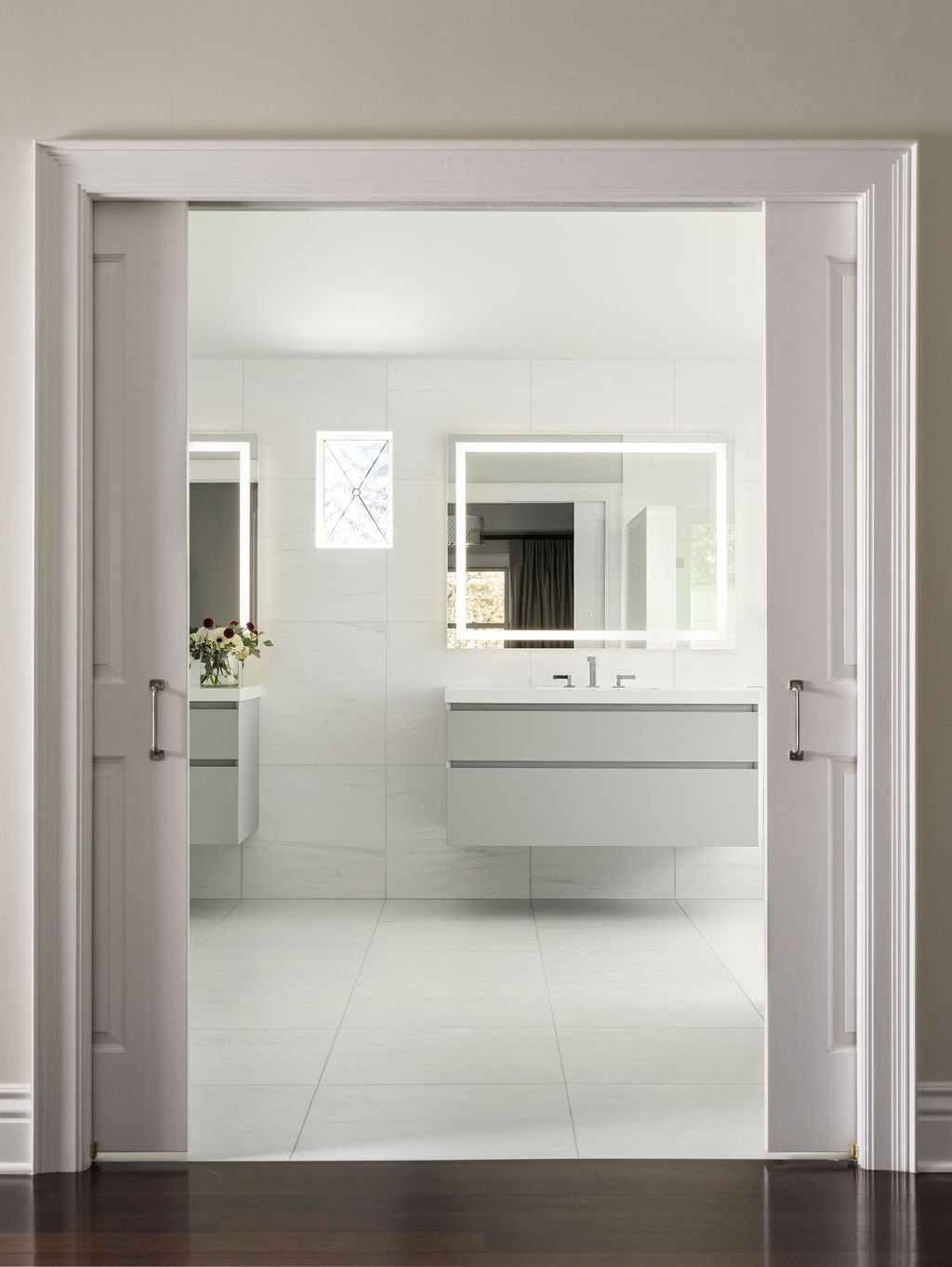 LastStile_Mariposa_PrimaryBath--3.jpg
