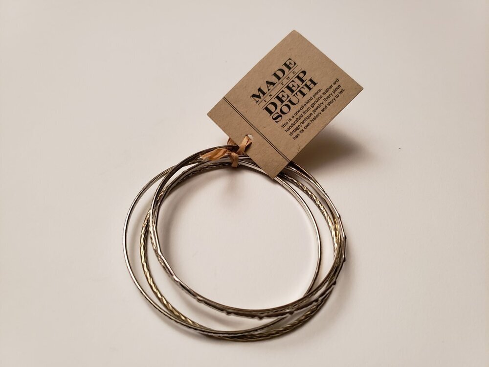 1960s+bangle+set+MI+collector+$54.jpg