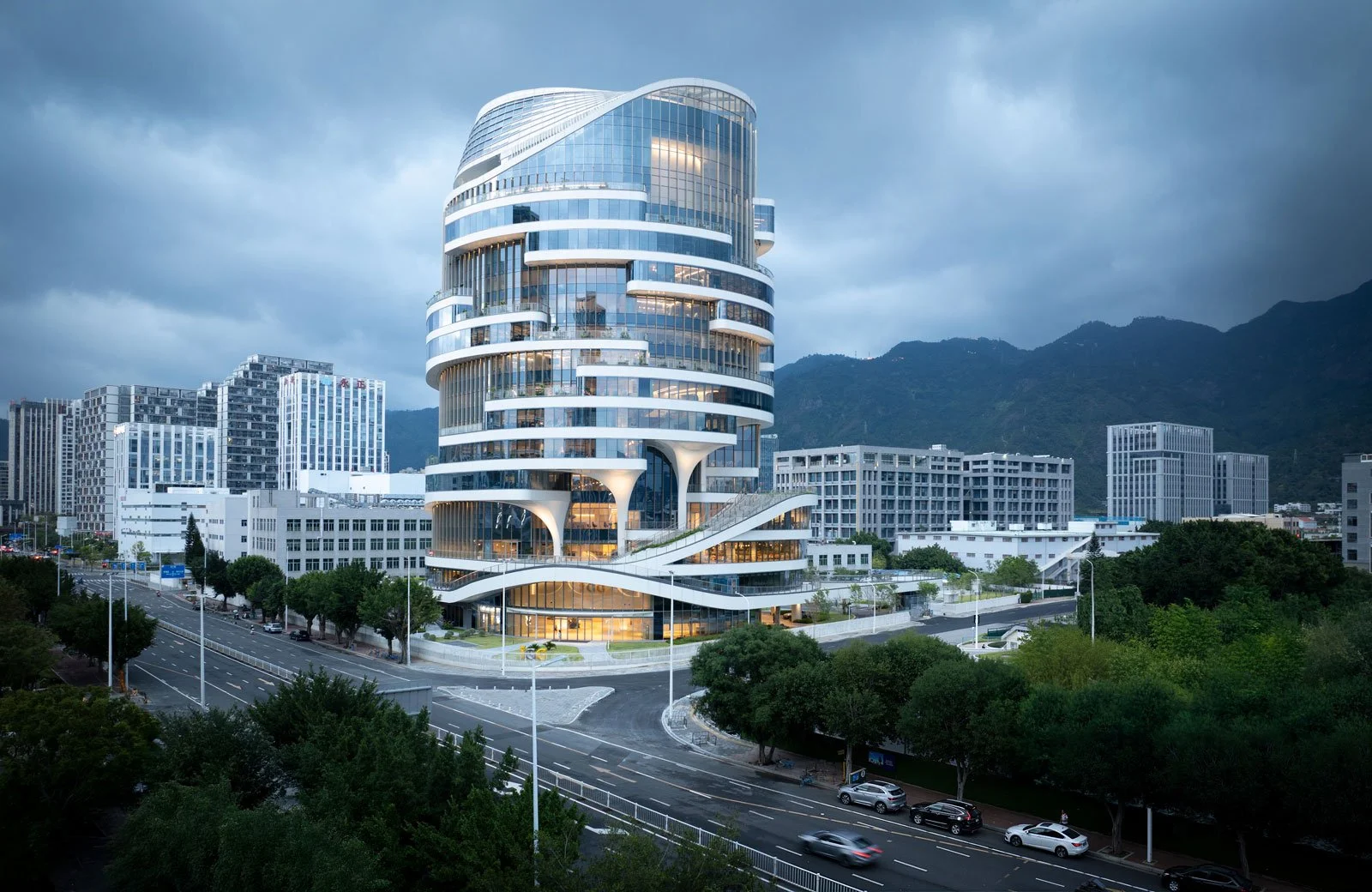 fuzhou igg tower, igg tower, igg fuzhou tianment tower, woods bagot igg, woods bagot fuzhou, woods bagot, fuzhou china, fuzhou igg dusk