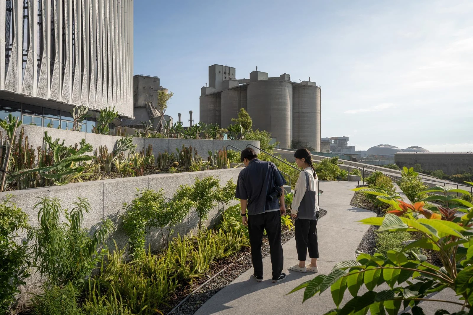 tcc daka kpf, tcc daka recycling center, taiwan cement company building, taiwan architecture, hualien county building, roof garden