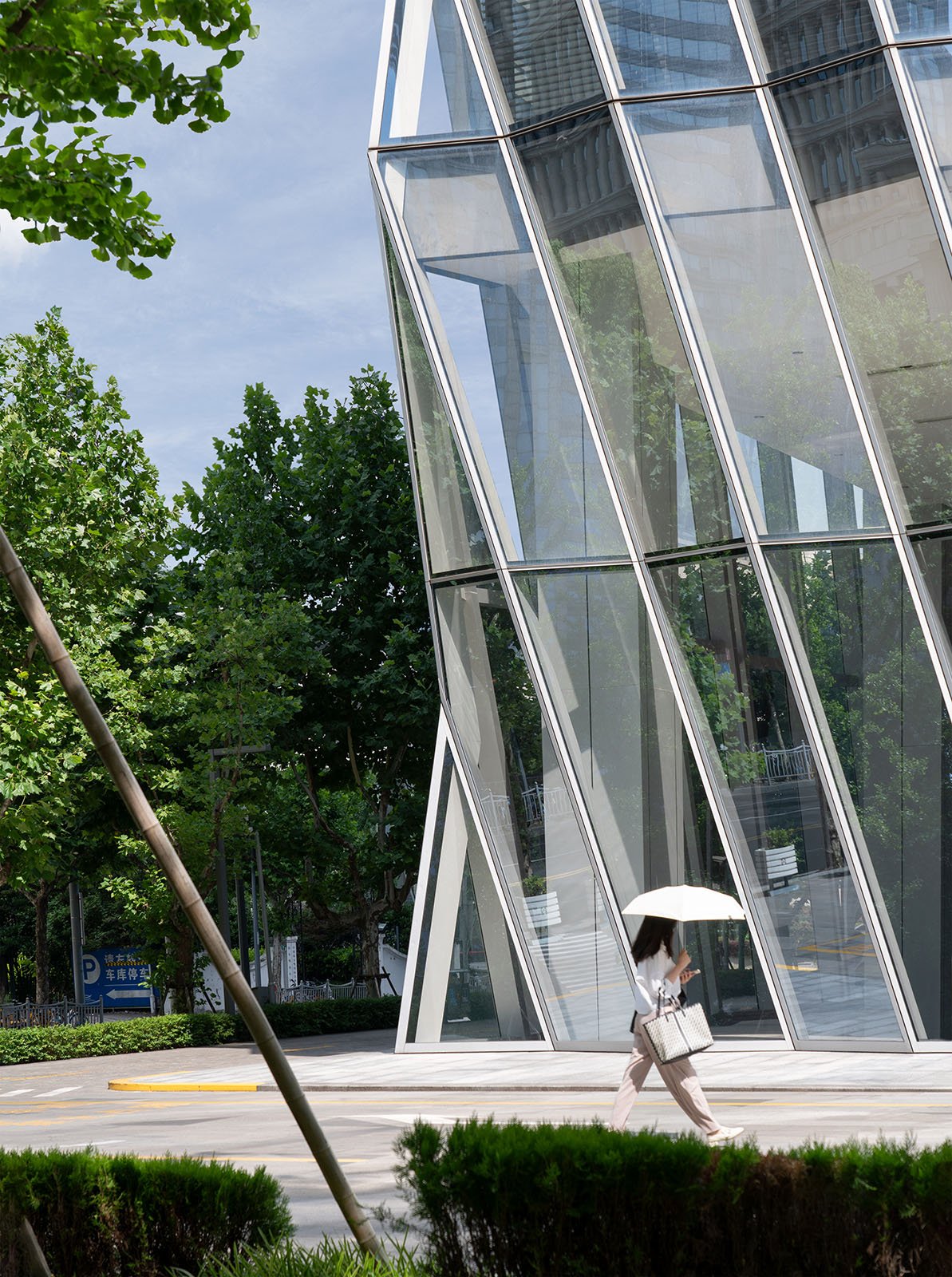 foxconn hq shanghai kris yao artech glass curtain wall