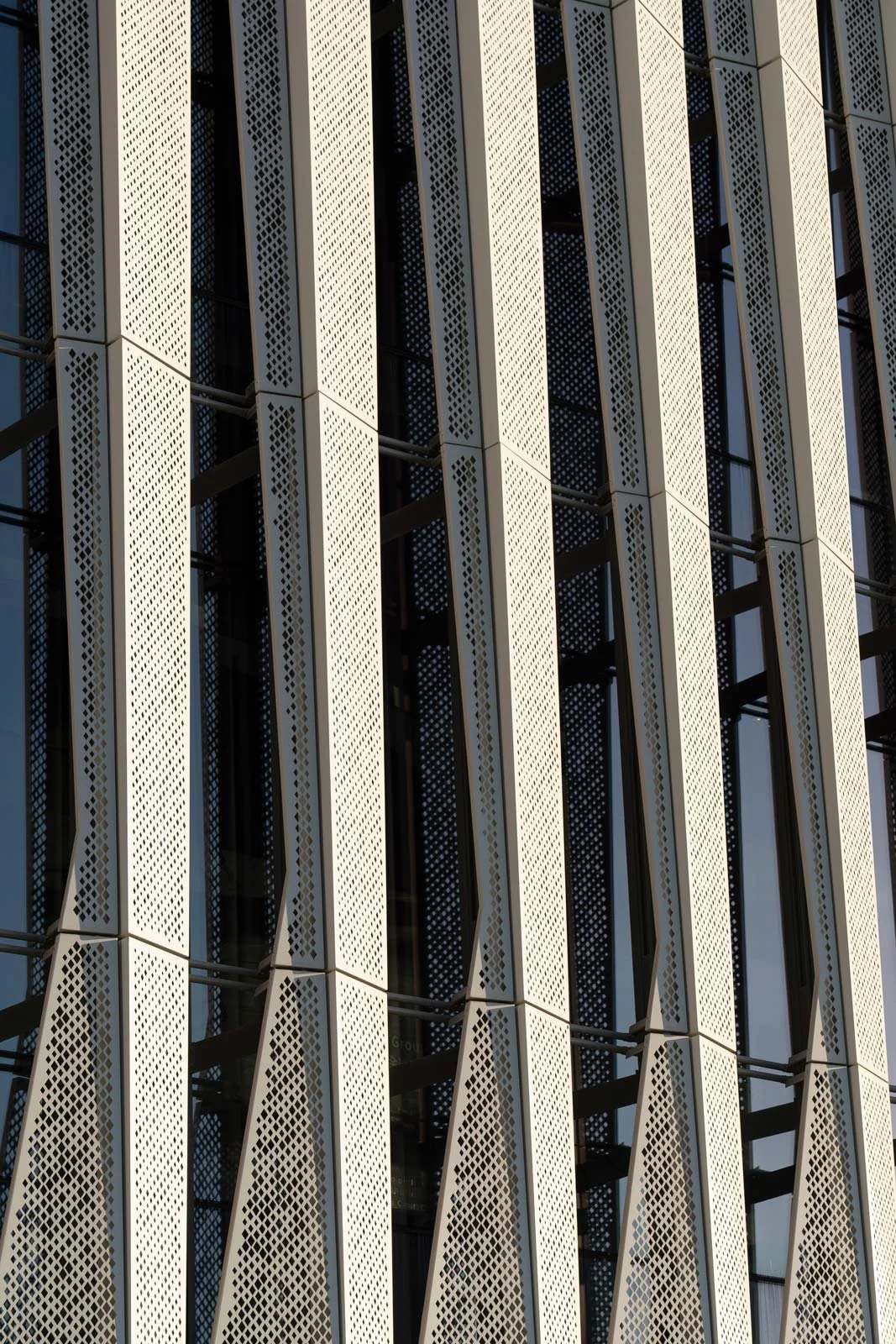 tcc daka kpf, tcc daka recycling center, taiwan cement company building, taiwan architecture, hualien county building, facade