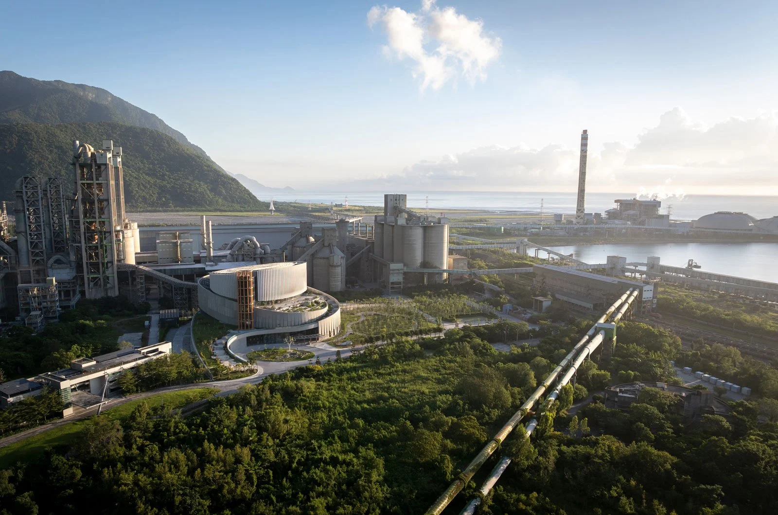 tcc daka kpf, tcc daka recycling center, taiwan cement company building, taiwan architecture, hualien county building, kpf