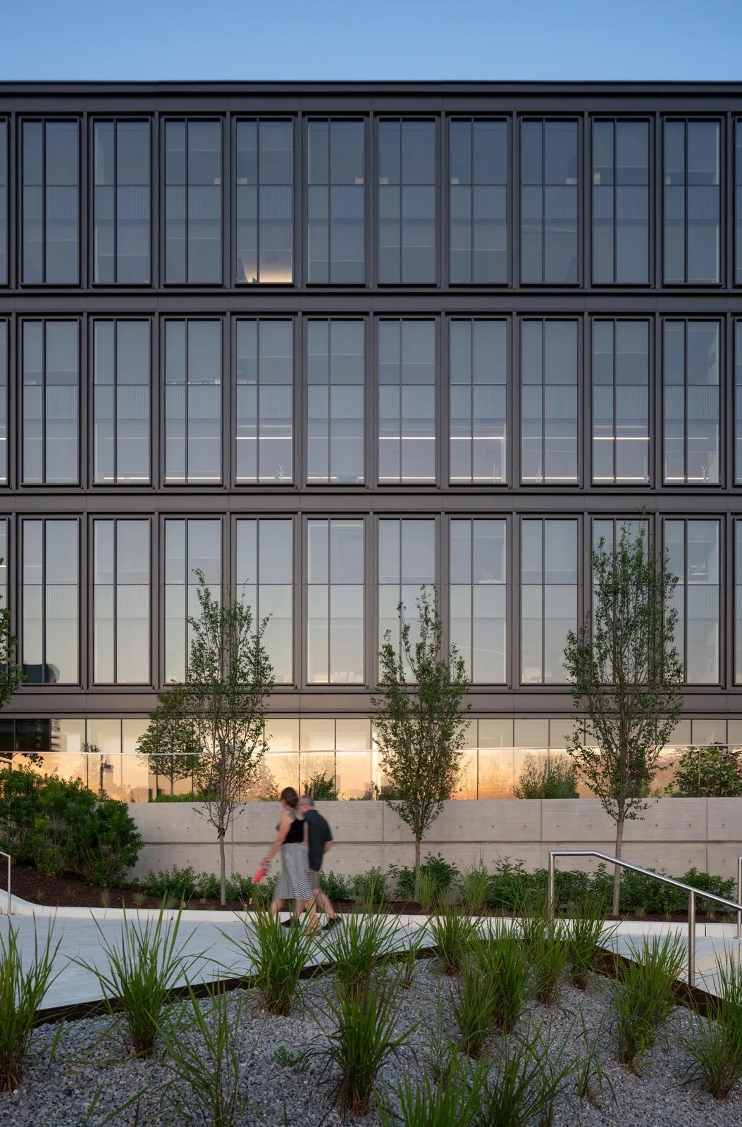 t rowe price kpf, t rowe kohn pedersen fox, t rowe price headquarters, t rowe price hq, baltimore kpf, baltimore office curtain wall, baltimore facade