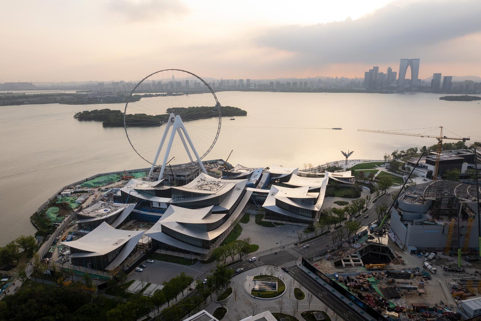 suzhou moca construction, suzhou museum of contemporary art, suzhou big architects, suzhou bjarke ingels