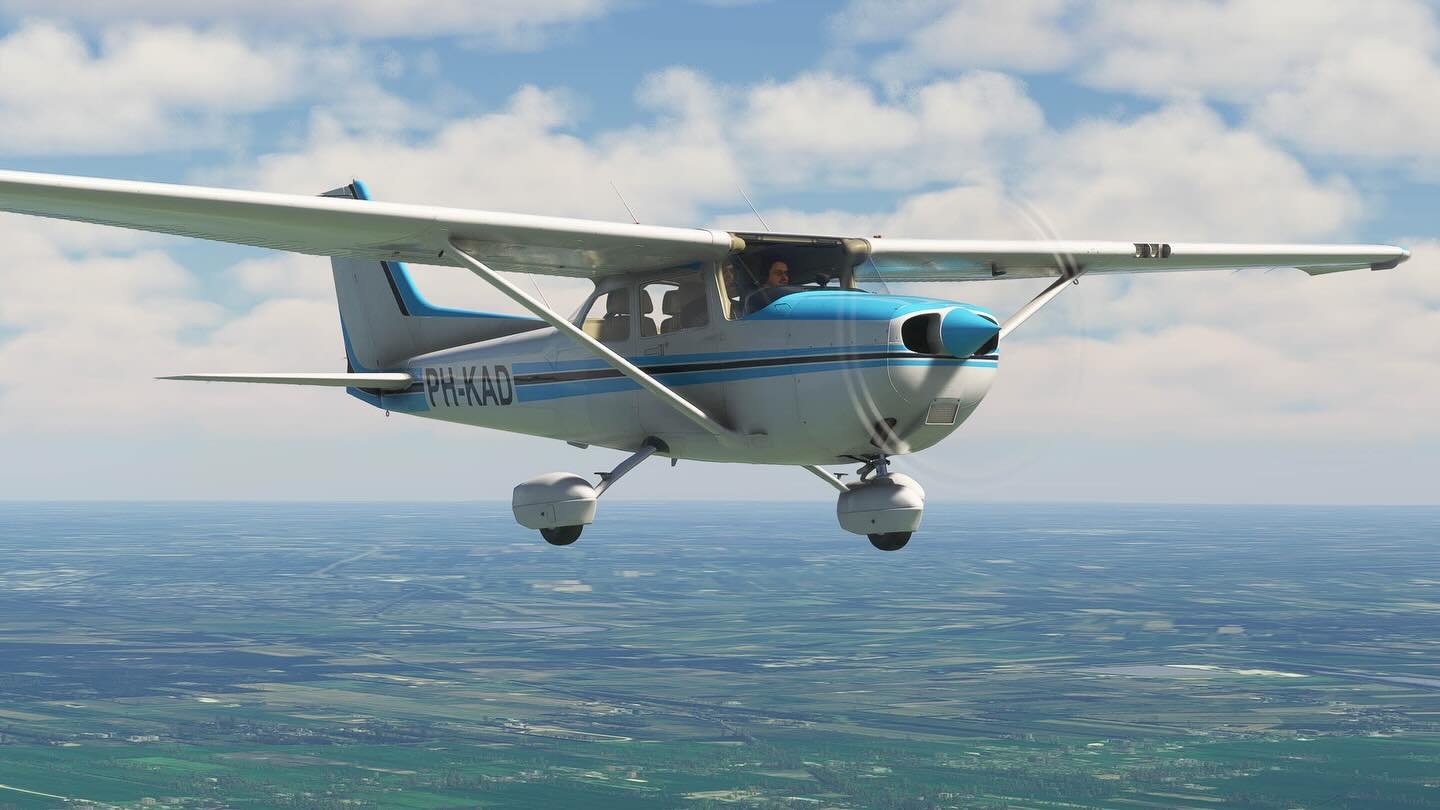 We&rsquo;ve launched our #virtualairline in @onair.company and took lease of our first aircraft! We&rsquo;ve flown it back to our base at #EHLE @lelystad_airport and is now available of all our #VA #pilots. Full story on our #discord: https://discord