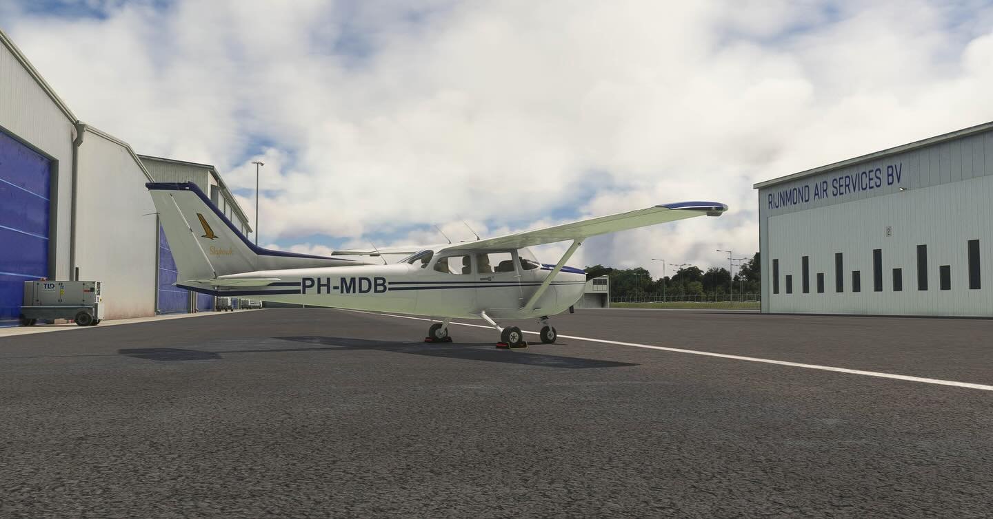 I had a little flight today for the VA. Little scud running in the latter legs of the trip back home. Nice stop over at EHRD, shown here. And no, my screenshots won&rsquo;t be eligible for the screenshot competition. But yours can! I haven&rsquo;t pa