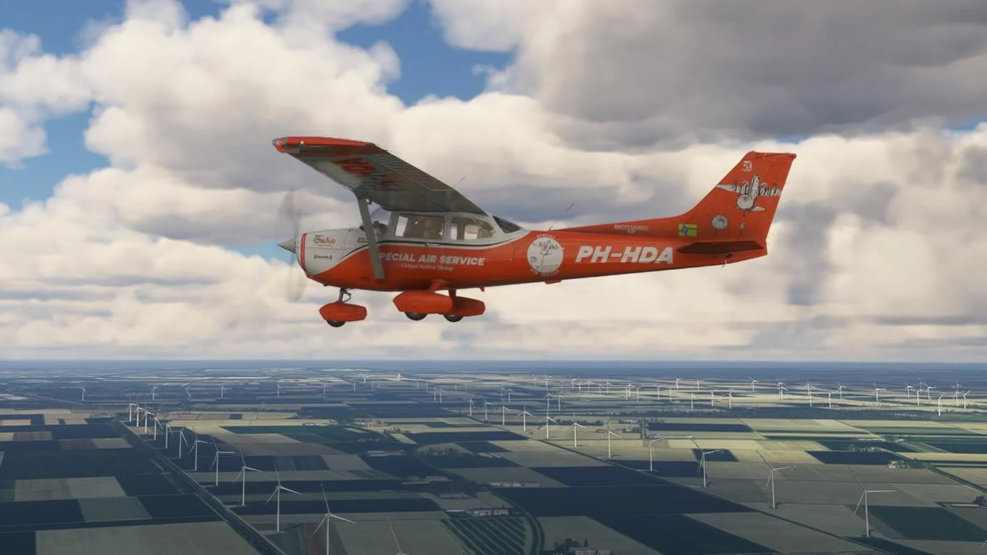 MEET THE FLEET:
Our first own aircraft: the PH-HDA. A Cessna C172SP which has recently come out of its long overhaul. With new G1000 panel, fresh livery and new registration. We love to fly it stick and rudder, but mind you, it&rsquo;s fully IFR capa