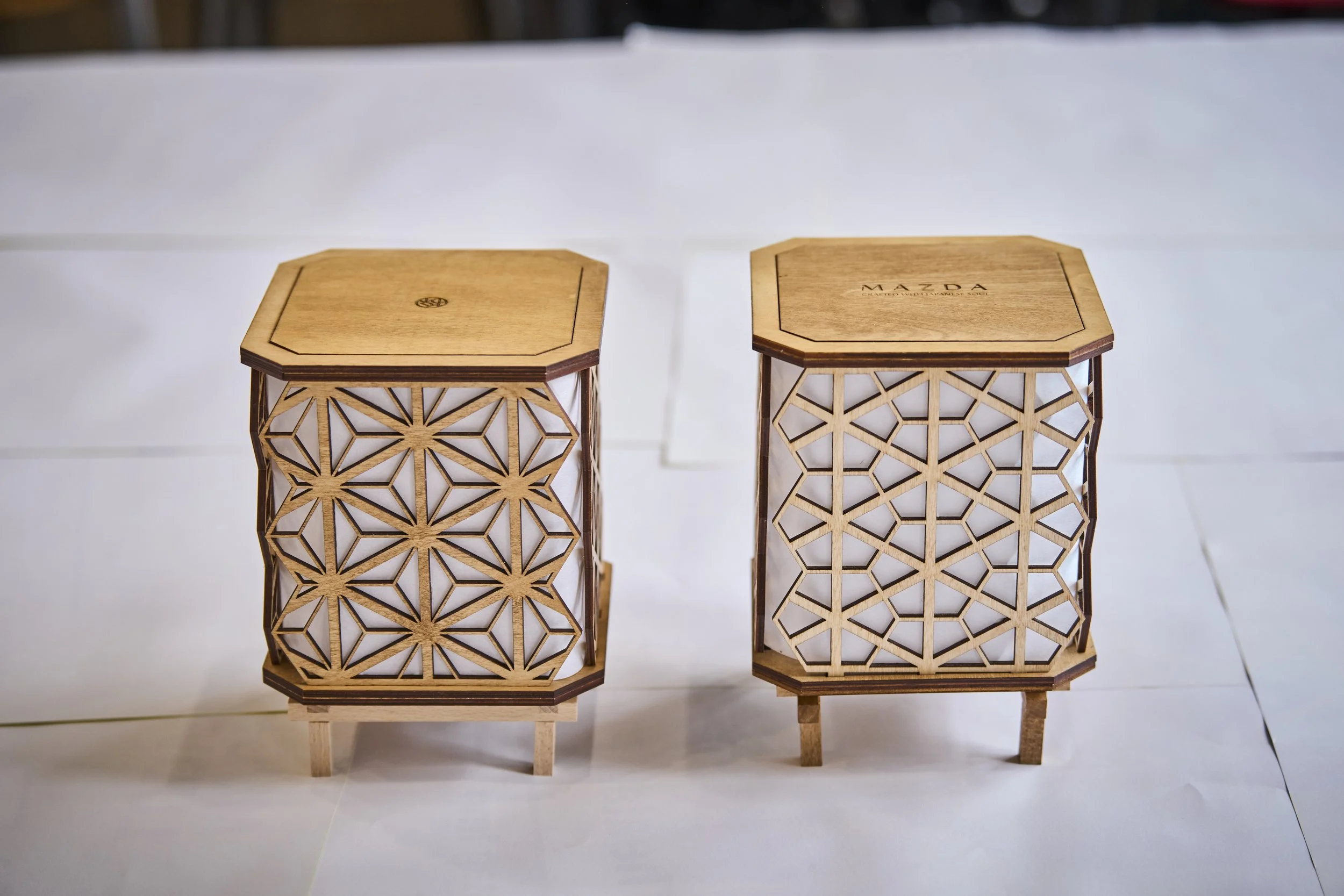 Monyo-Holzlampe-Workshop 
