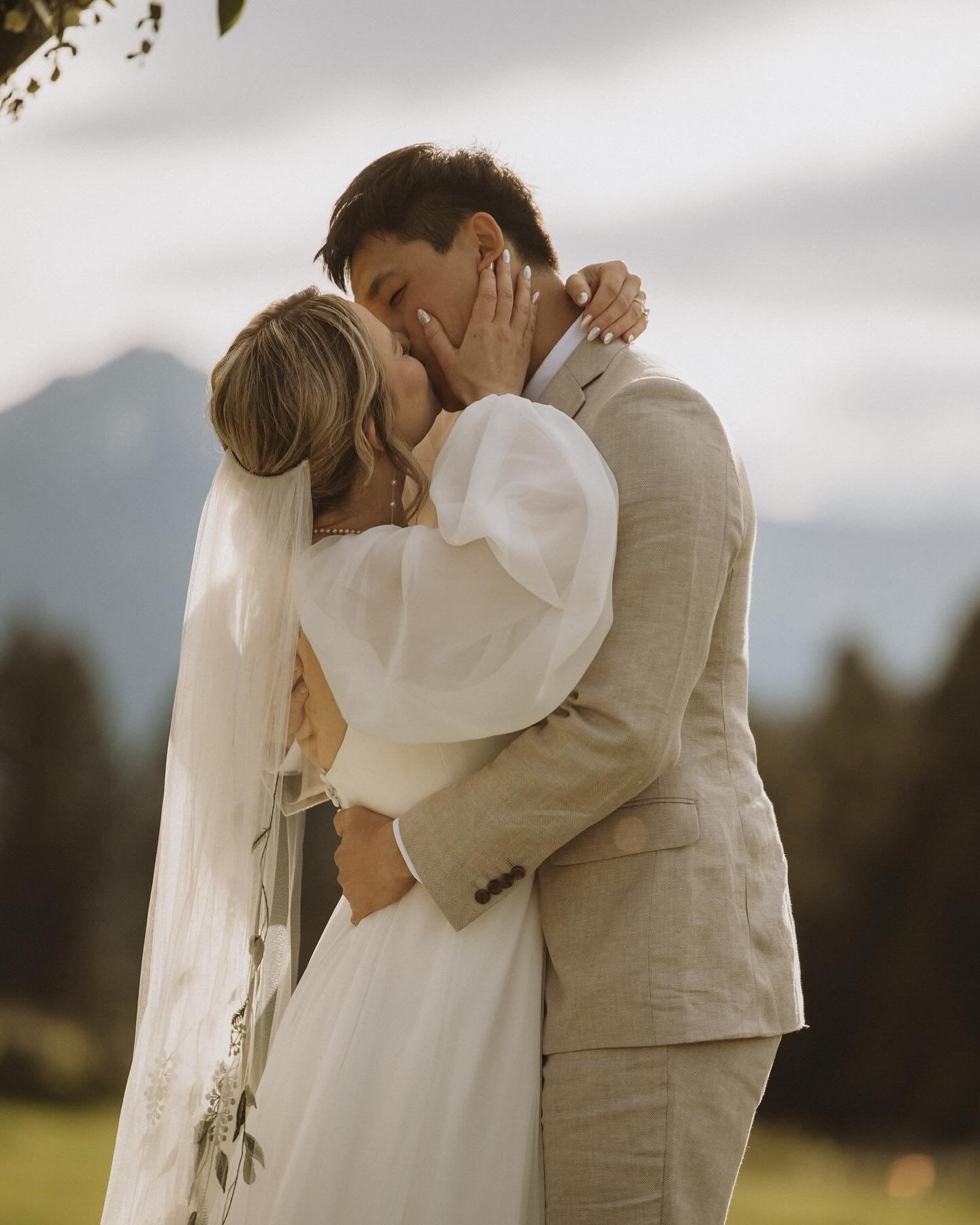 Sam and PK&rsquo;s wedding at Hardscrabble was truly something special. They seamlessly wove PK&rsquo;s Tai traditions into their day, creating a celebration rich with culture and meaning. Every moment was a beautiful reflection of his heritage and t