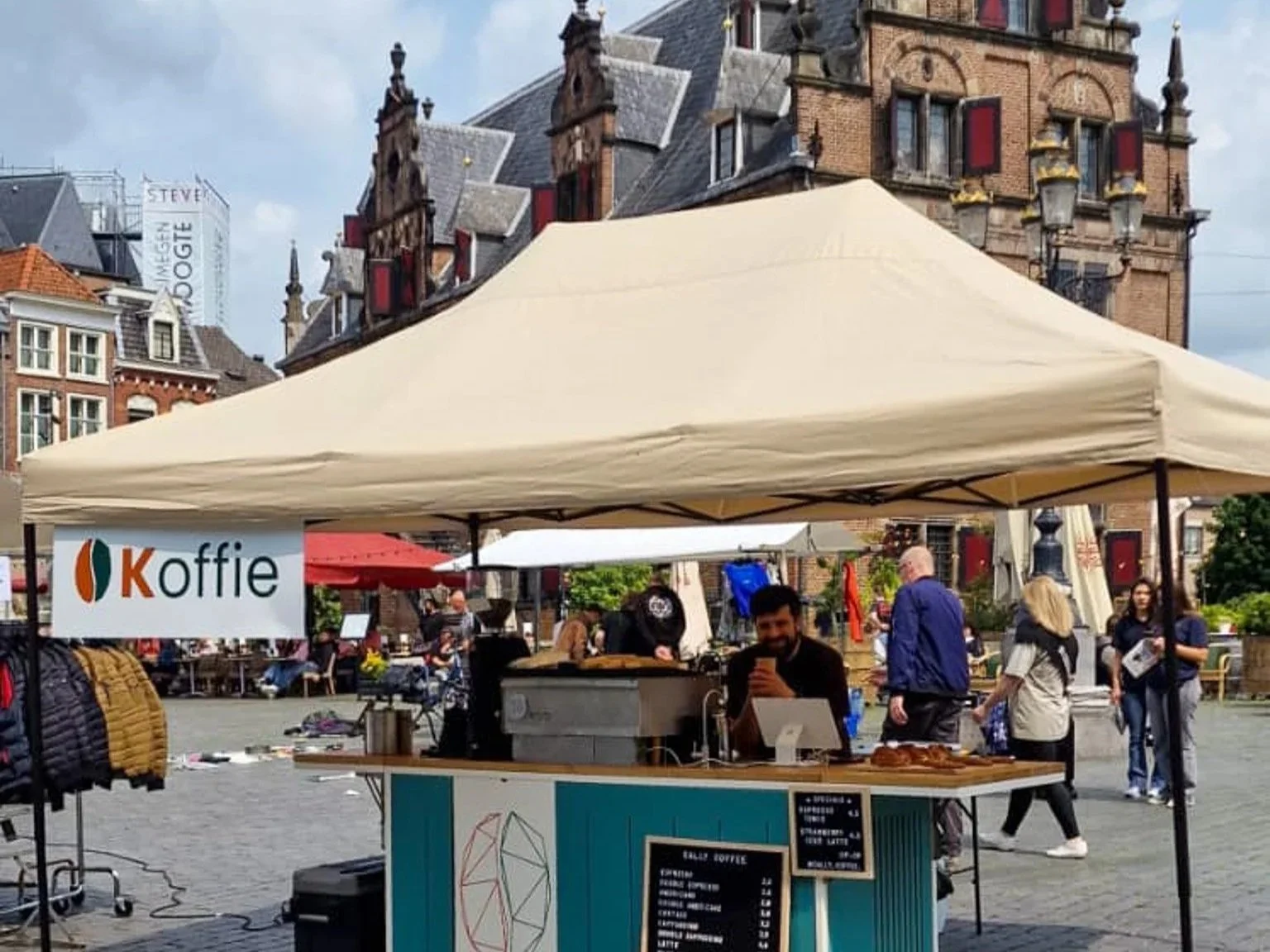 koffiebar grote markt nijmegen