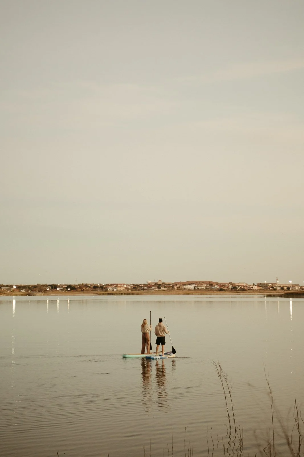 lake-casa-blanca-paddleboard-elopement-45.jpg
