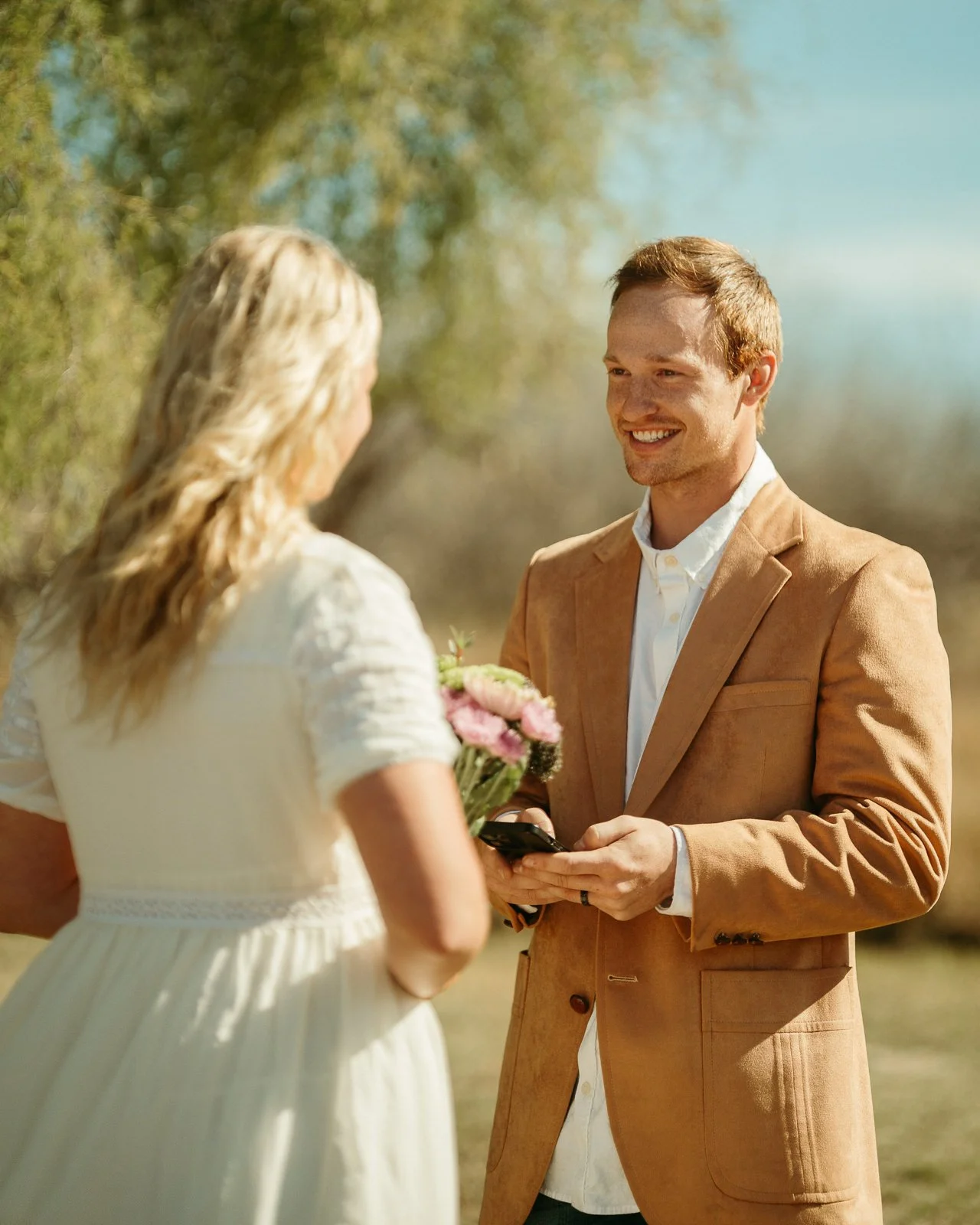 lake-casa-blanca-paddleboard-elopement-253.jpg