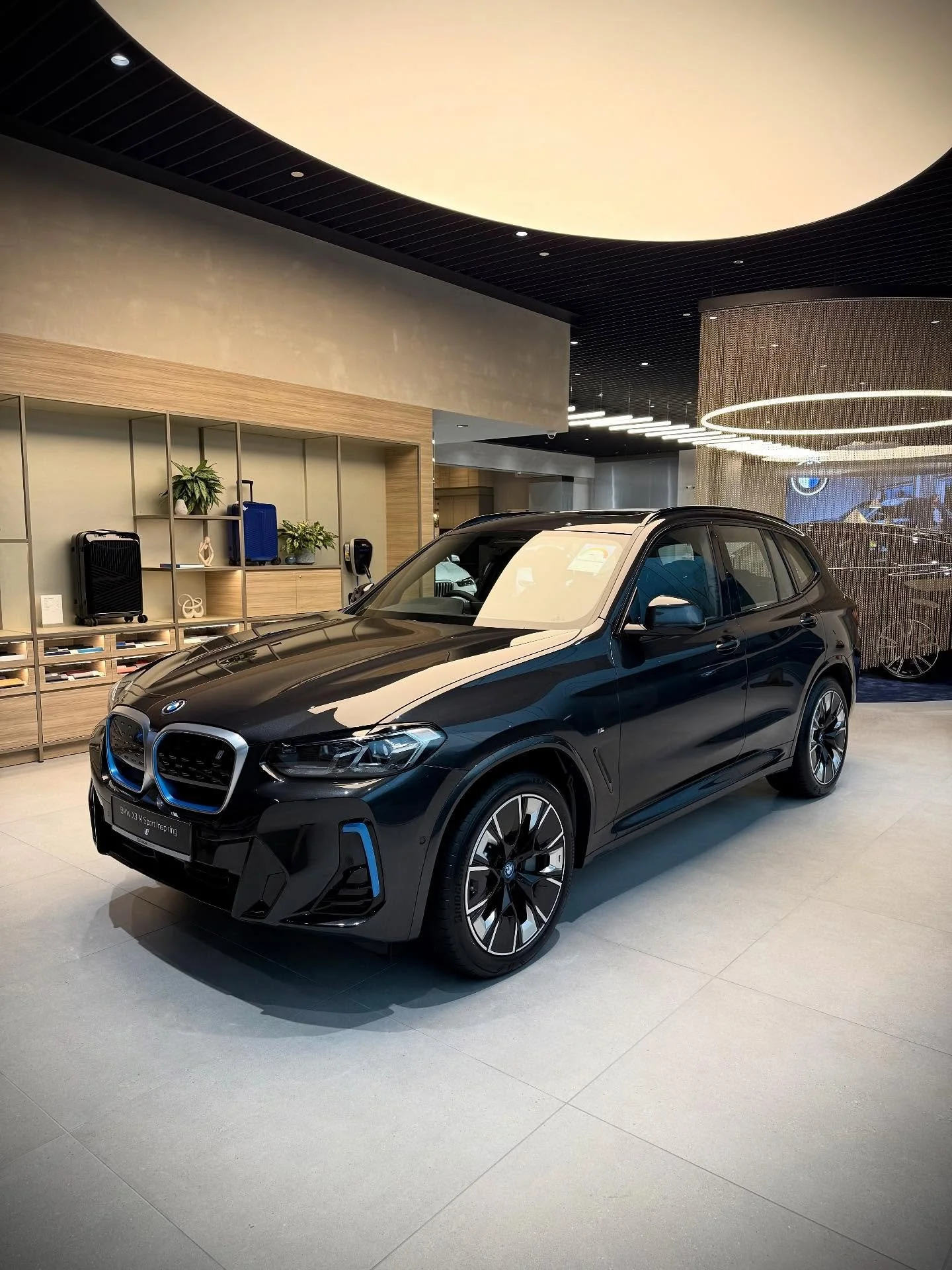 Clearing out the final units of BMW iX3 before the Neue Klasse arrives!

Attractive promo available for the BMW iX3 and i4 M-sport.

DM to learn more.