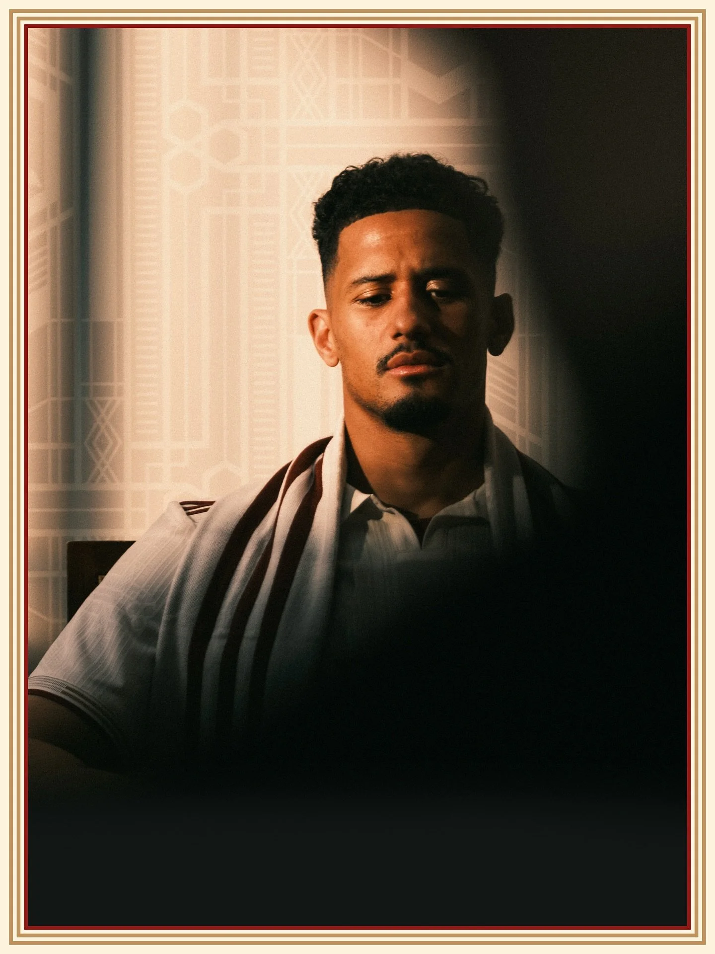 Contract signed, let&rsquo;s gooooo! 🔴⚪️
.
.
#arsenal #Saliba #WilliamSaliba #lowernorthbank