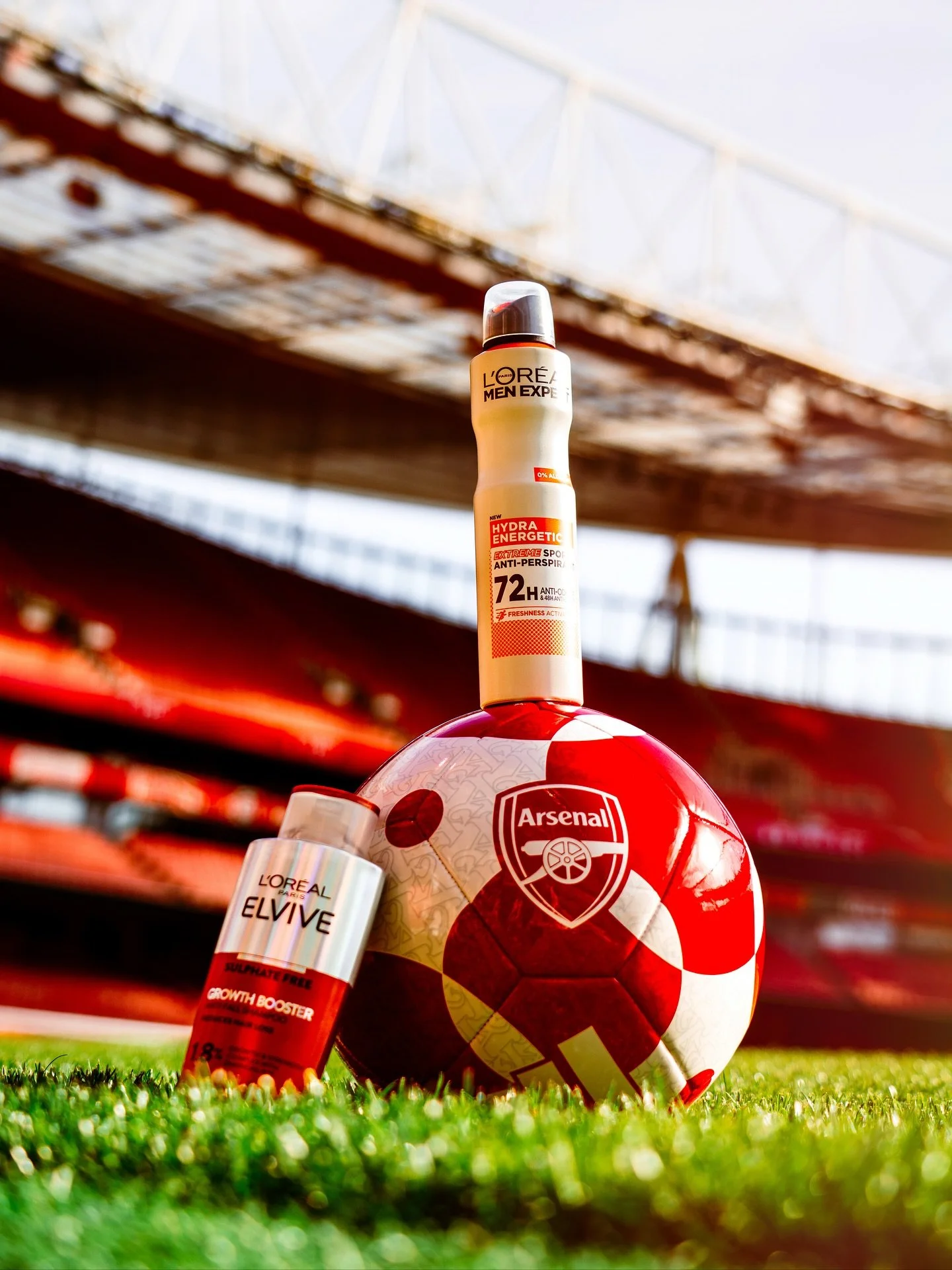 A few shots from an @arsenal x @lorealparis shoot at the Emirates recently
.
.
#arsenal #loreal #lorealparis #lowernorthbank