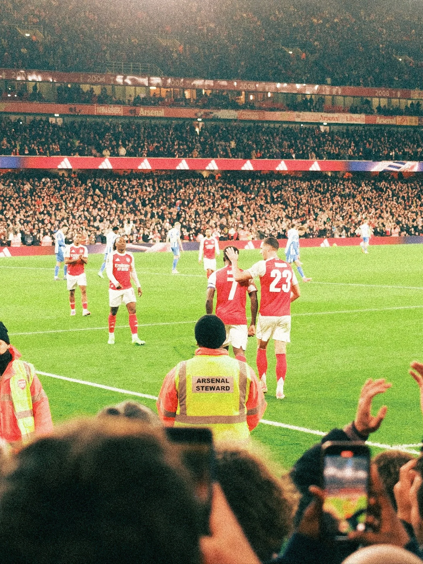 Just a small amount of shots from the other night against Brighton. Was nice not being too fussed about content 
.
.
#arsenal #arsenalfc #afc #gunners #ARSBRI #carabaocup #footballphotography #fuji #fujifilm #fujiX100V #lowernorthbank