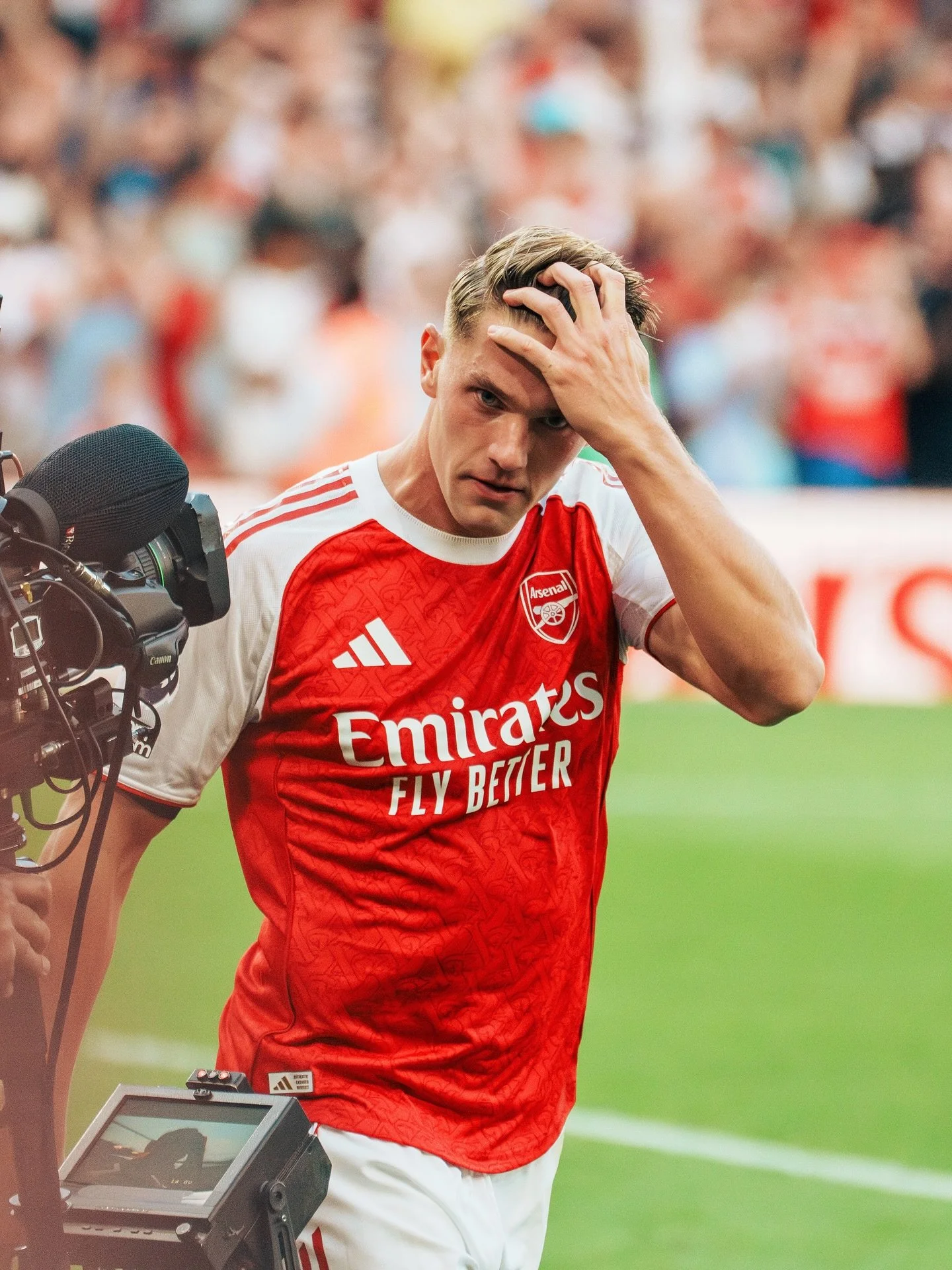 Man like Gyokeres with the opener!!
.
.
#arsenal #BURARS #premierleague #lowernorthbank